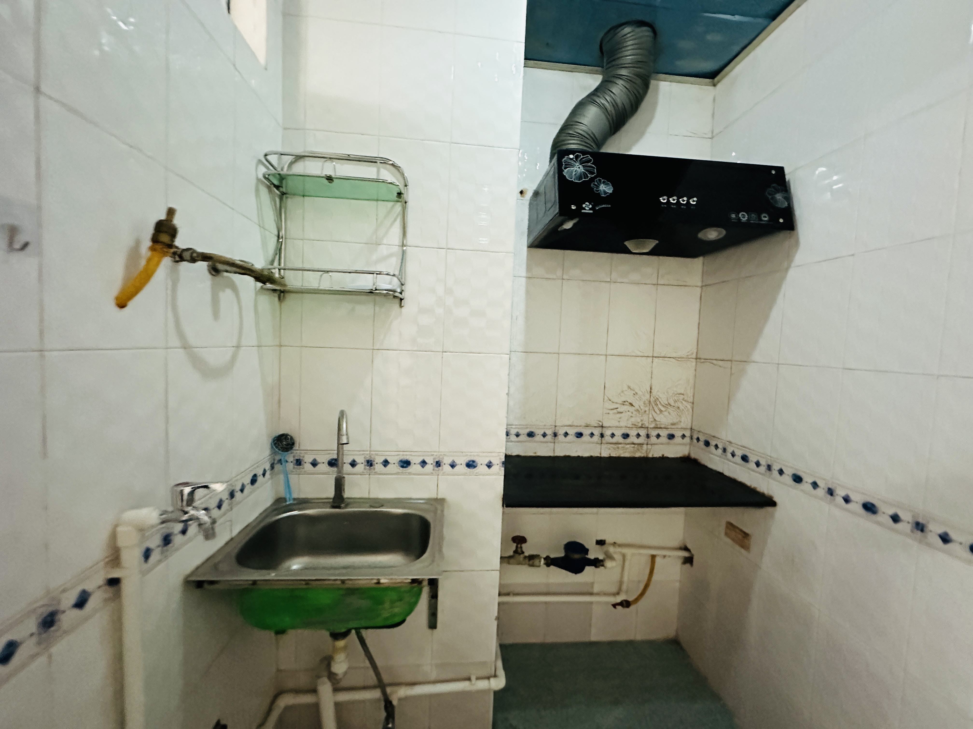 北岸青年公寓 1室1厅1卫 40.0万 北岸青年公寓 1室1厅1卫 40.0万厨房