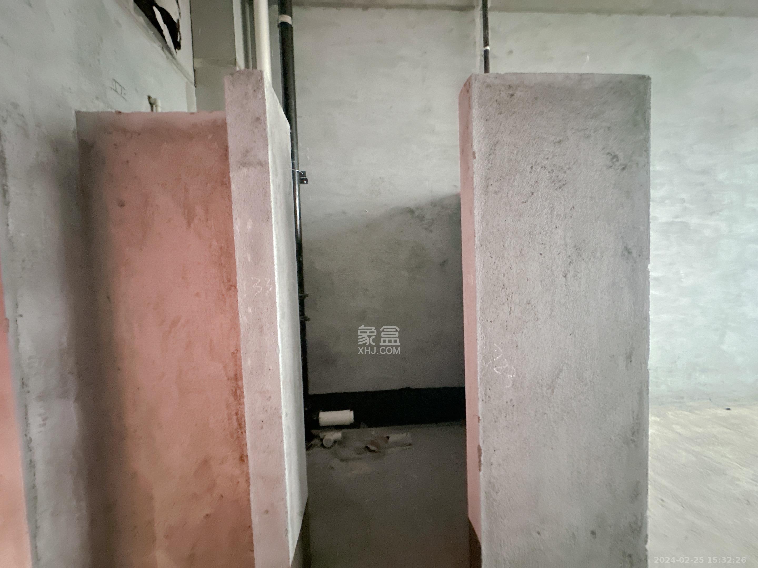 卓越中寰  1室1厅1卫   1900.00元/月室内图