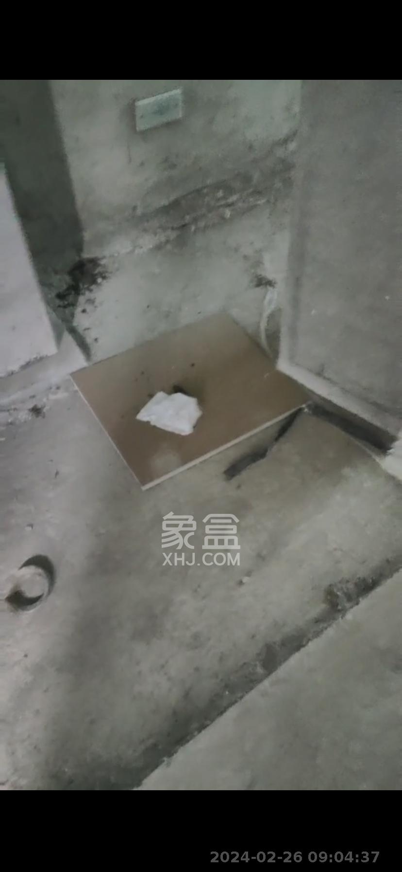 绿地V岛  1室1厅1卫   1800.00元/月室内图