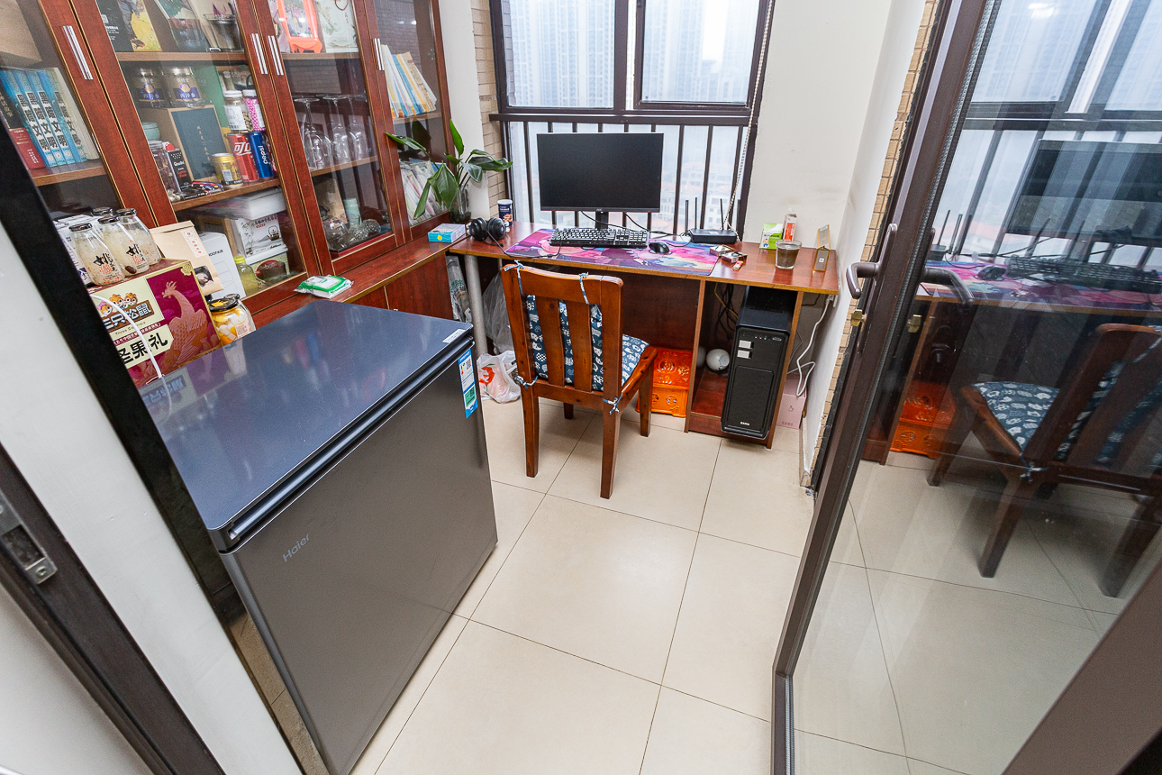 时代倾城一期 3室2厅1卫 100.0万 时代倾城一期 3室2厅1卫 100.0万卧室