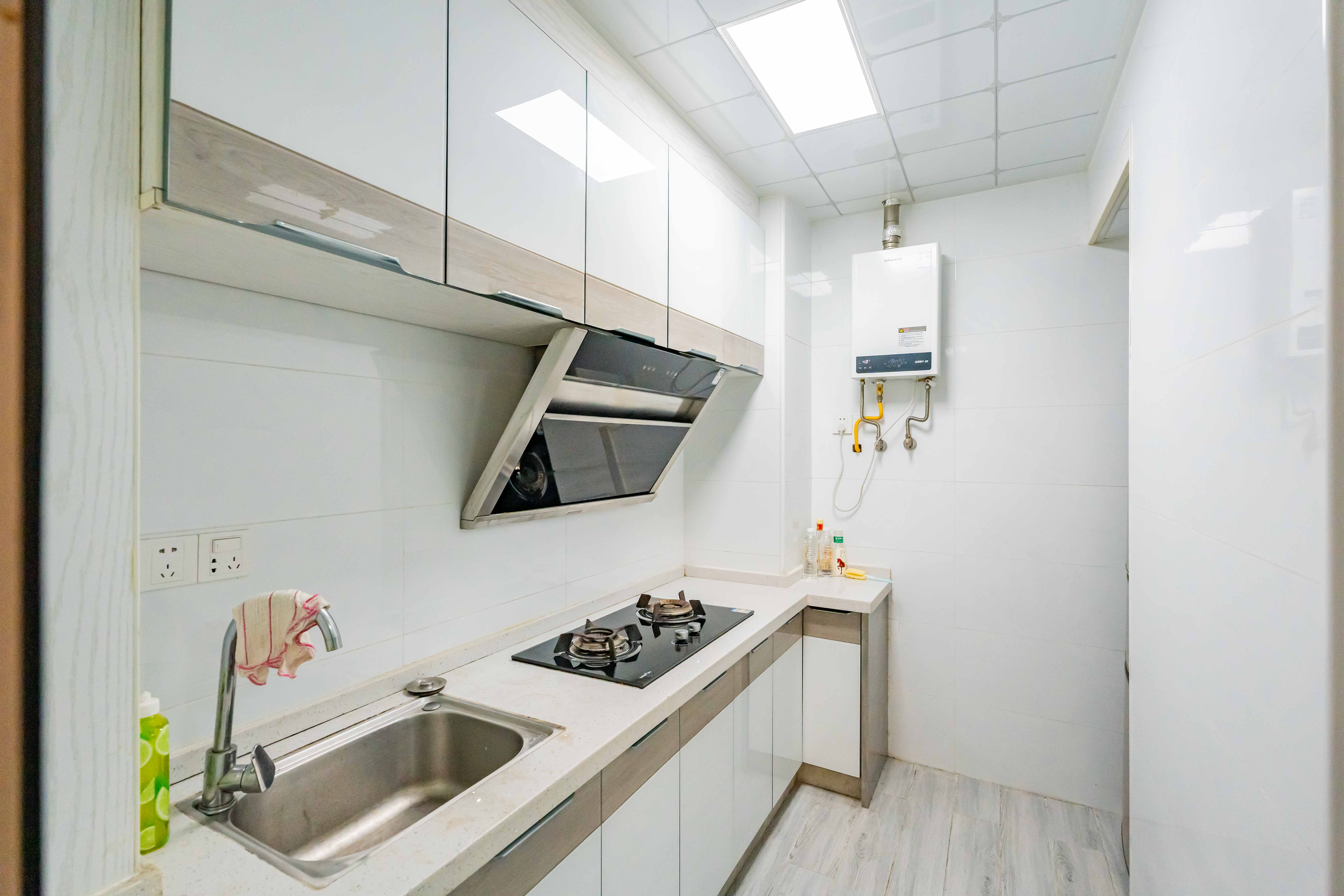 尚上美寓 2室1厅1卫 69.0万 尚上美寓 2室1厅1卫 69.0万厨房