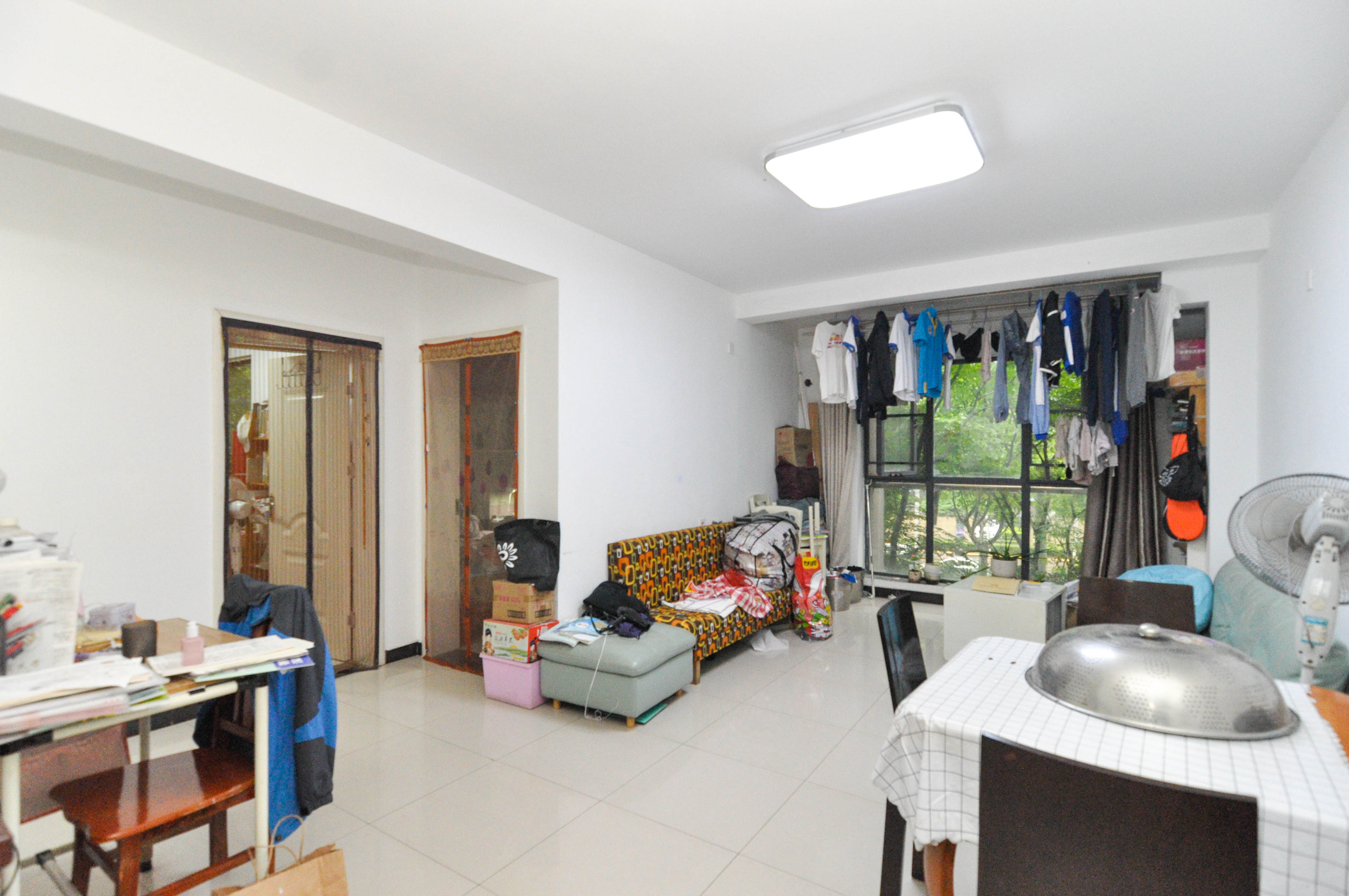 中海梅溪湖壹号 3室2厅1卫 112.00万 中海梅溪湖壹号 3室2厅1卫 112.00万客厅