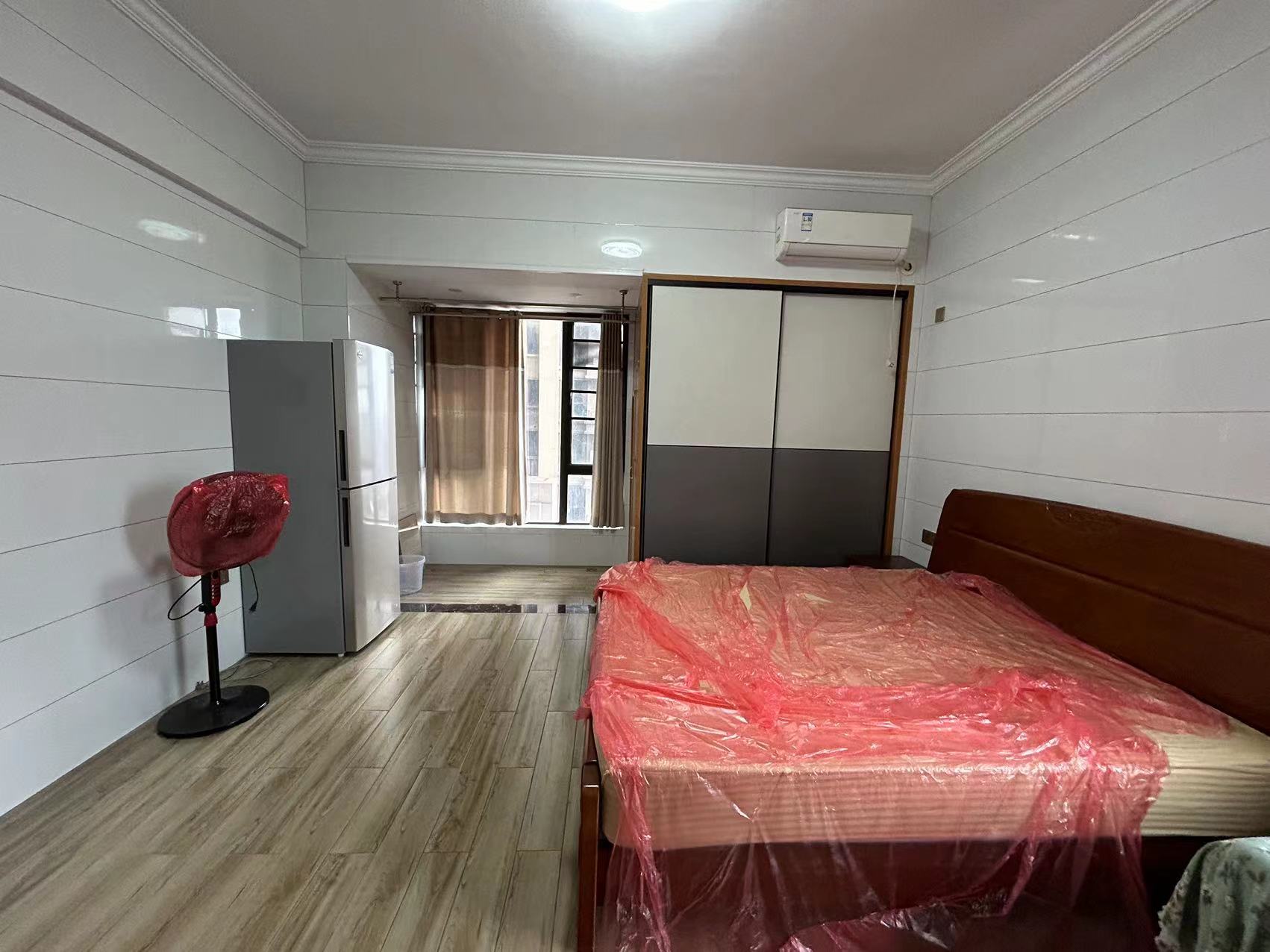 中泰财富湘江 1室1厅1卫 27.0万 中泰财富湘江 1室1厅1卫 27.0万室内图