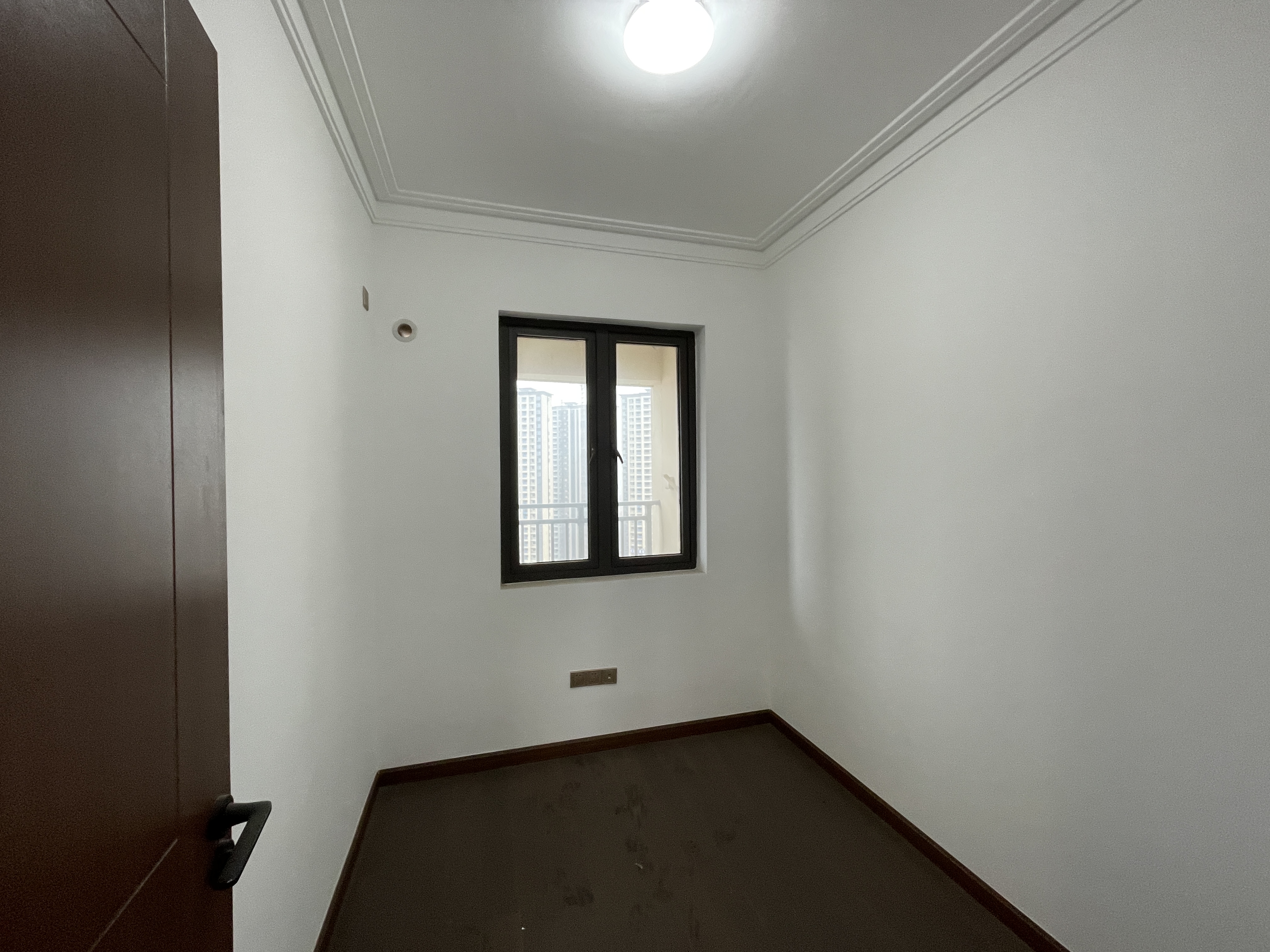 城际空间站  4室2厅2卫    88.0万 城际空间站  4室2厅2卫    88.0万室内图