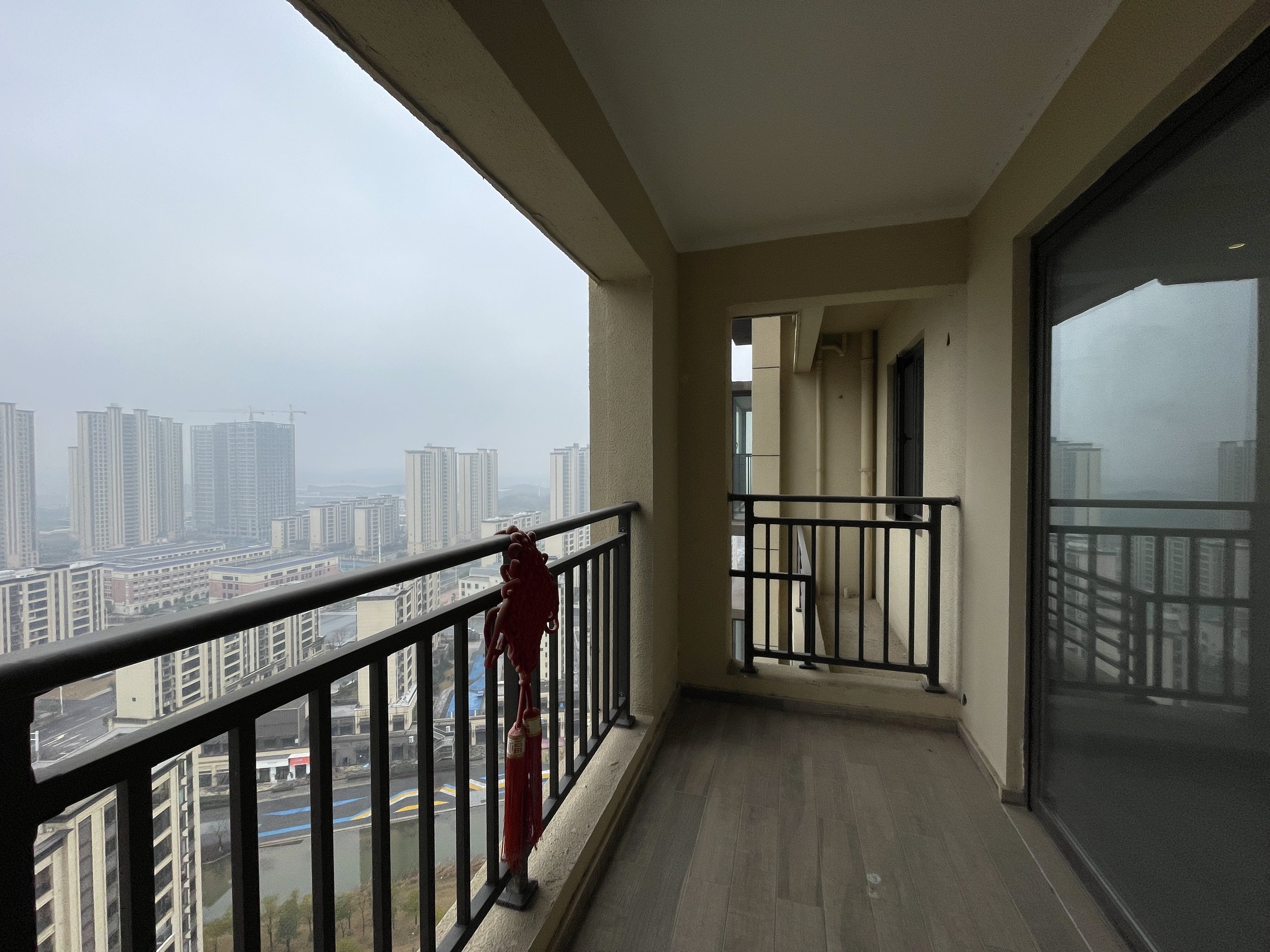 城际空间站  4室2厅2卫    88.0万 城际空间站  4室2厅2卫    88.0万室内图