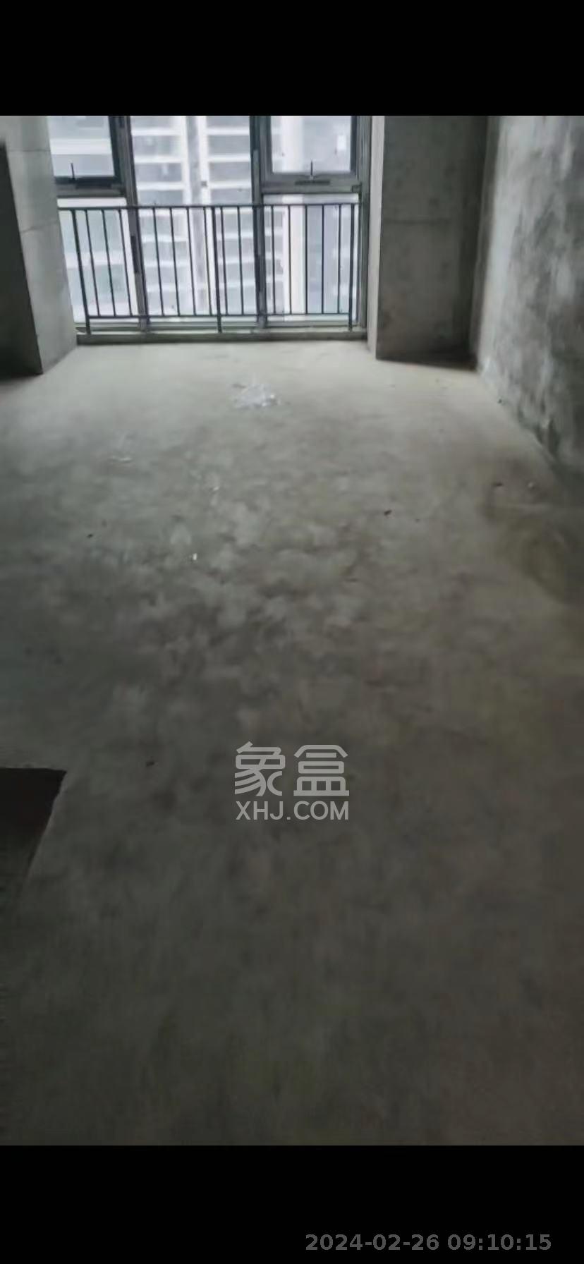 绿地V岛  1室1厅1卫   1600.00元/月室内图1