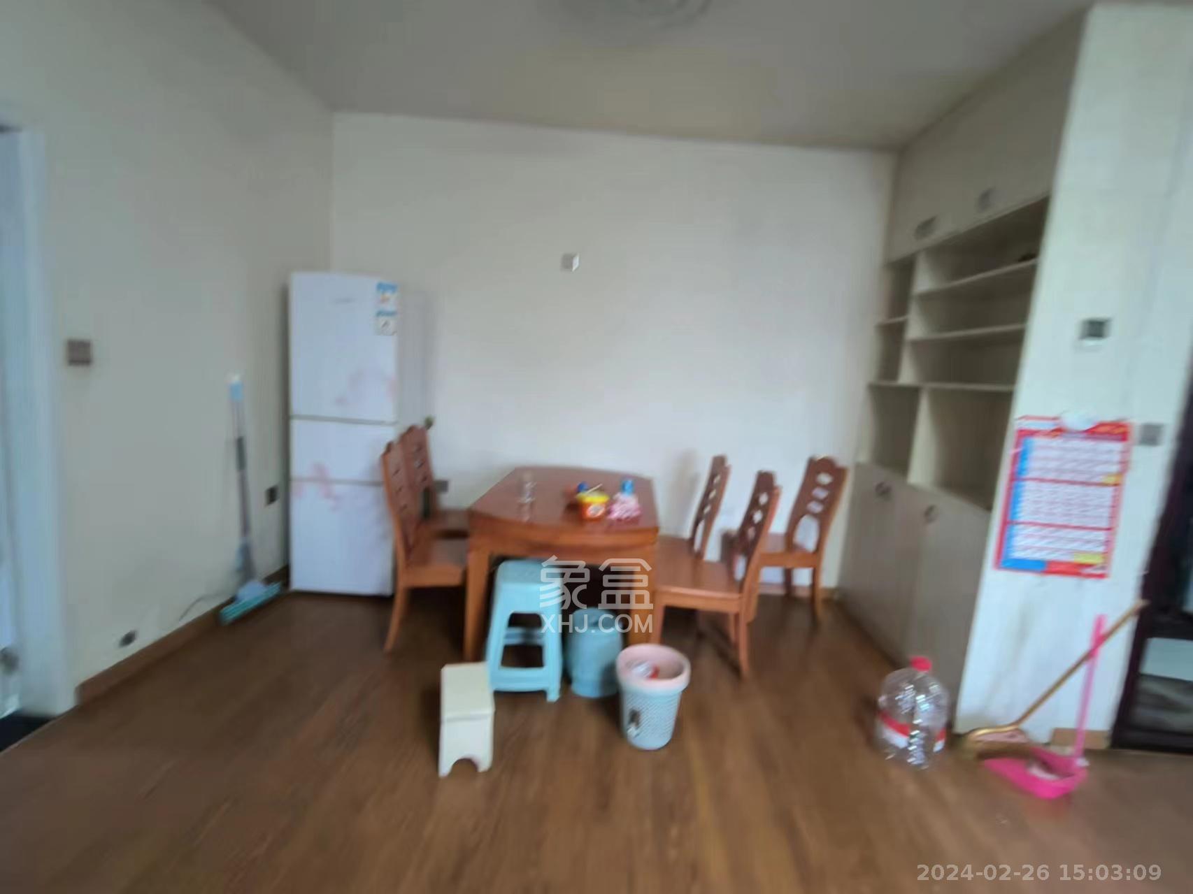 鑫远湘府逸园  3室2厅1卫   2300.00元/月室内图