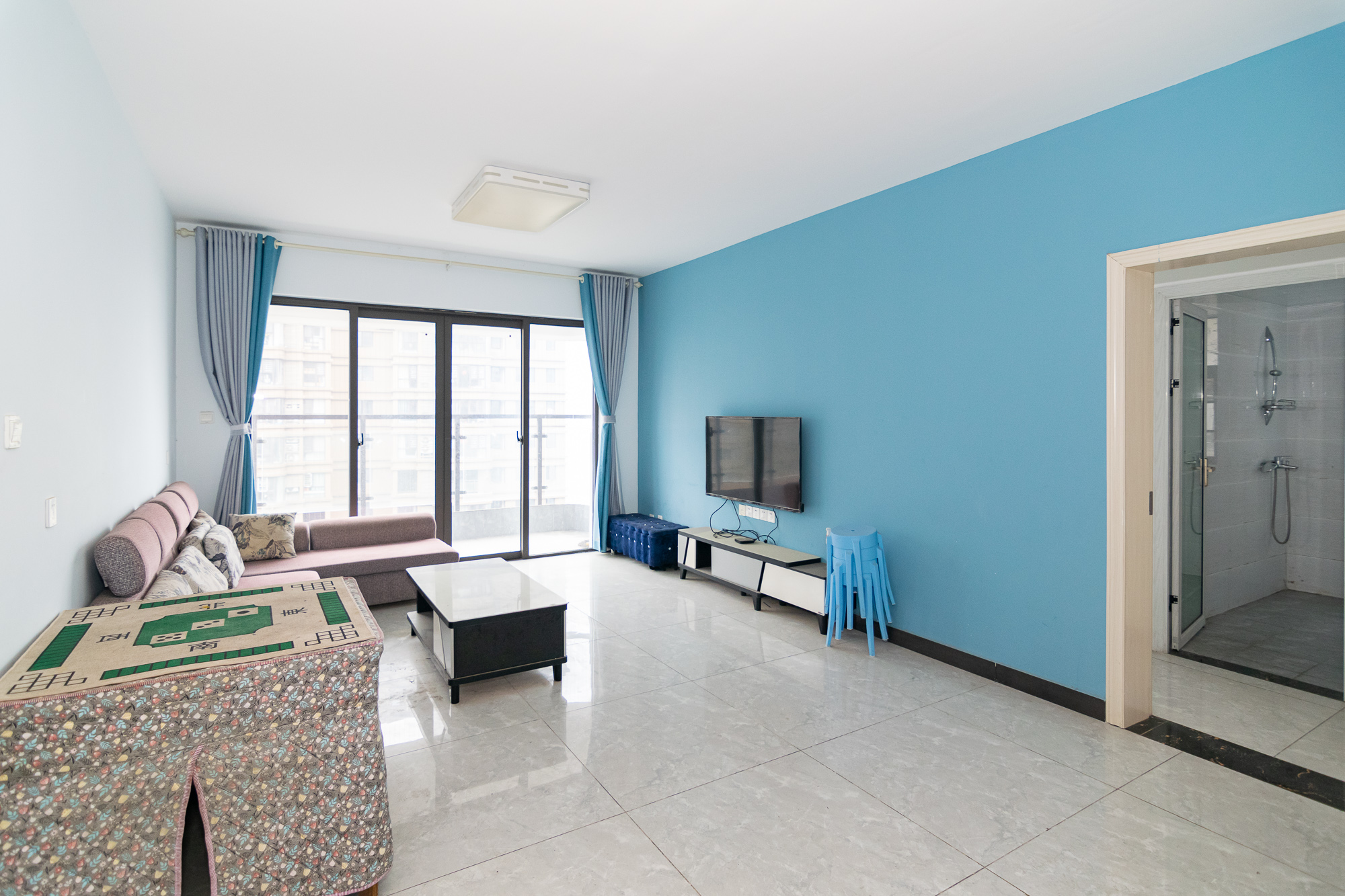 润和长郡(润和紫郡二三期) 4室2厅2卫 99.0万 润和长郡(润和紫郡二三期) 4室2厅2卫 99.0万客厅