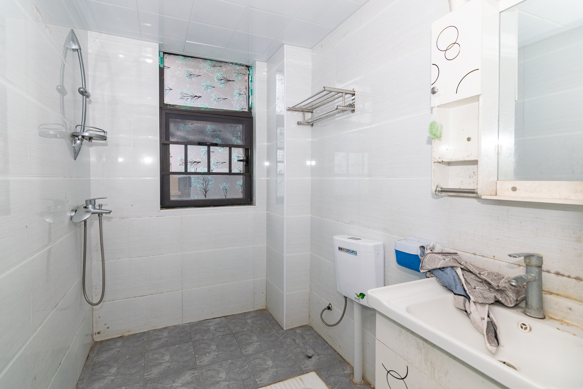 润和长郡(润和紫郡二三期) 4室2厅2卫 99.0万 润和长郡(润和紫郡二三期) 4室2厅2卫 99.0万卫生间