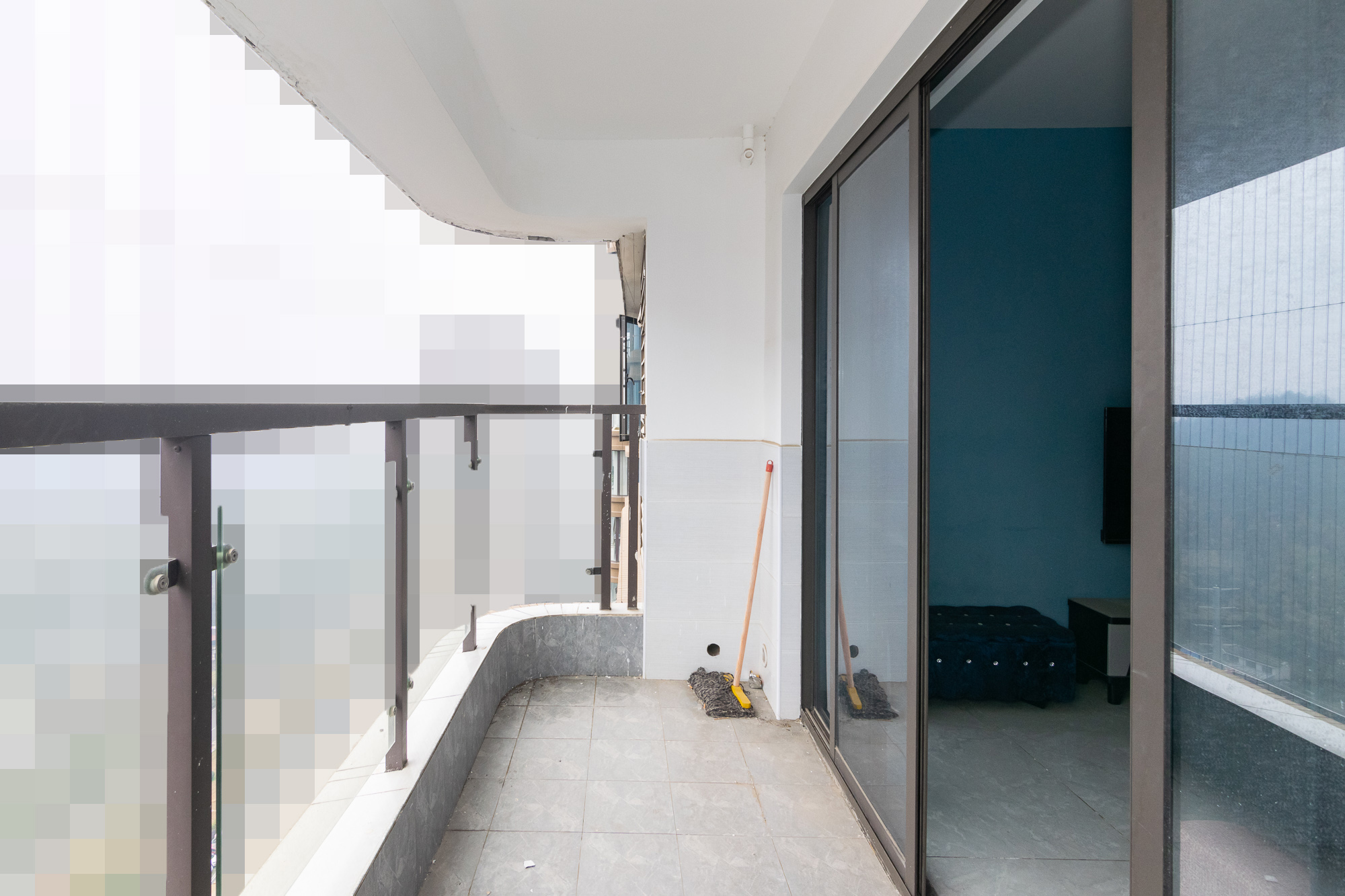 润和长郡(润和紫郡二三期) 4室2厅2卫 99.0万 润和长郡(润和紫郡二三期) 4室2厅2卫 99.0万阳台