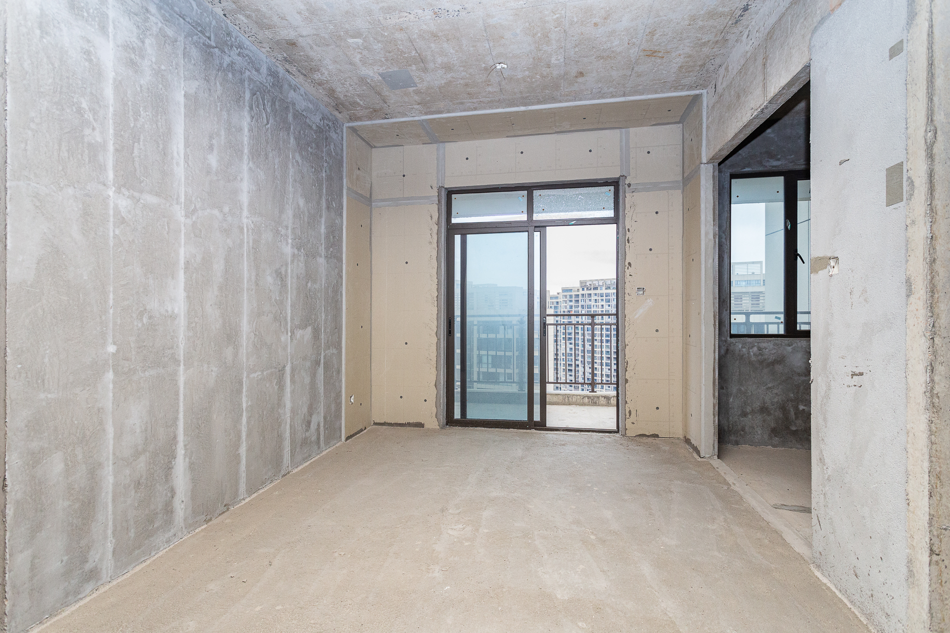 润和湘江天地E区  4室2厅2卫    289.0万 润和湘江天地E区  4室2厅2卫    289.0万其他