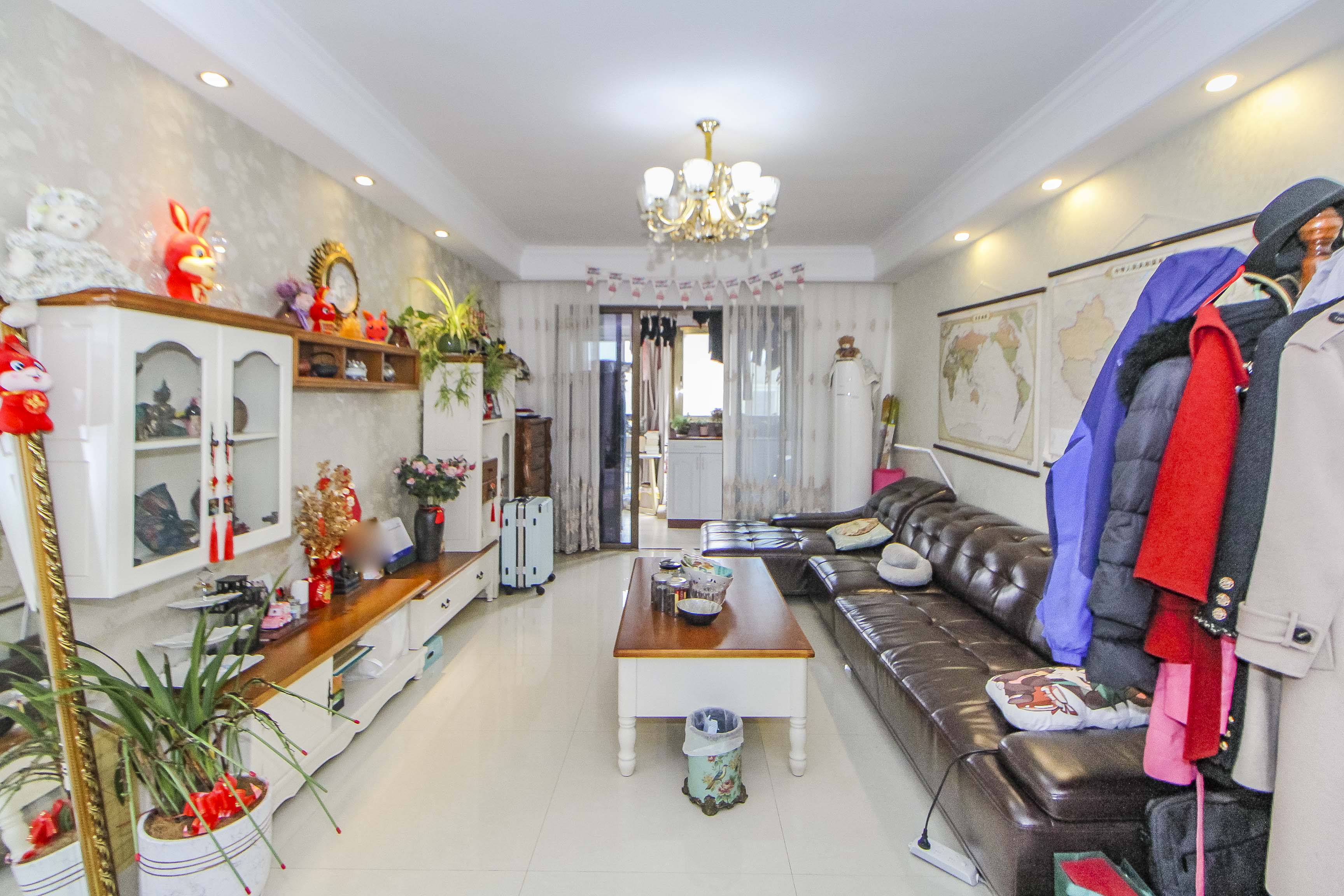 江山帝景哈佛 2室2厅1卫 78.0万 江山帝景哈佛 2室2厅1卫 78.0万客厅