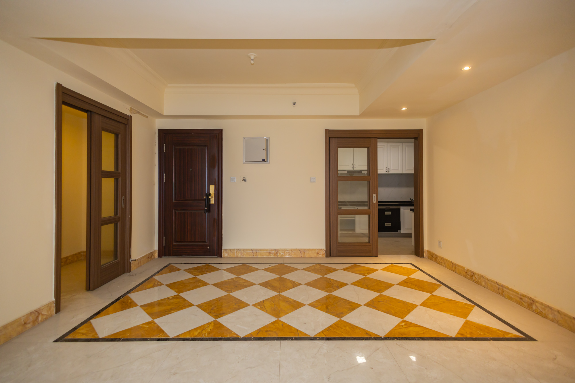 碧桂园威尼斯城 3室2厅2卫 108.98万 碧桂园威尼斯城 3室2厅2卫 108.98万其他