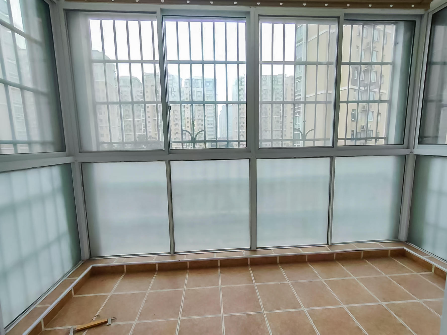 筑梦园 4室2厅1卫 91.0万 筑梦园 4室2厅1卫 91.0万阳台