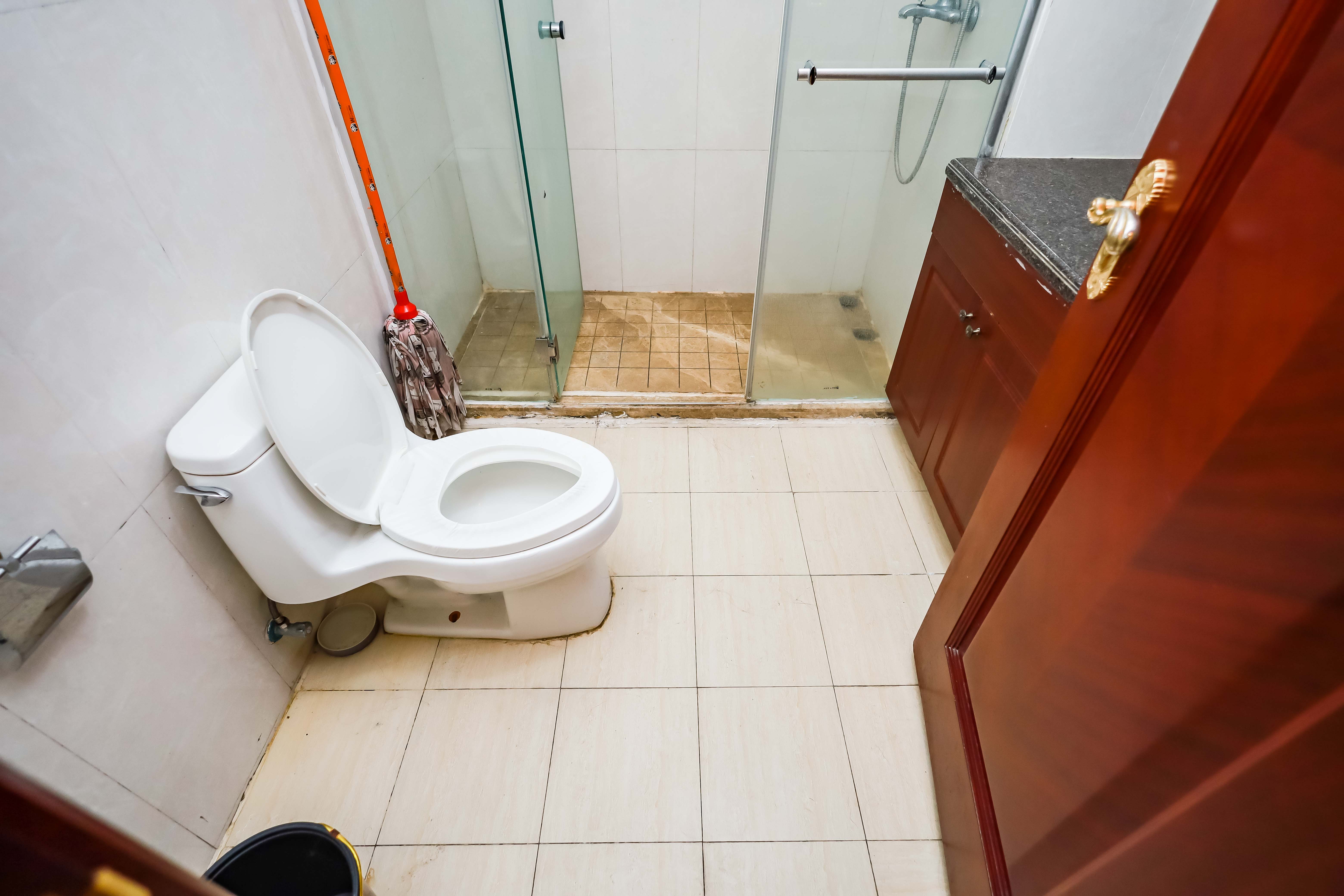 恒大华府 1室2厅1卫 51.8万 恒大华府 1室2厅1卫 51.8万卫生间