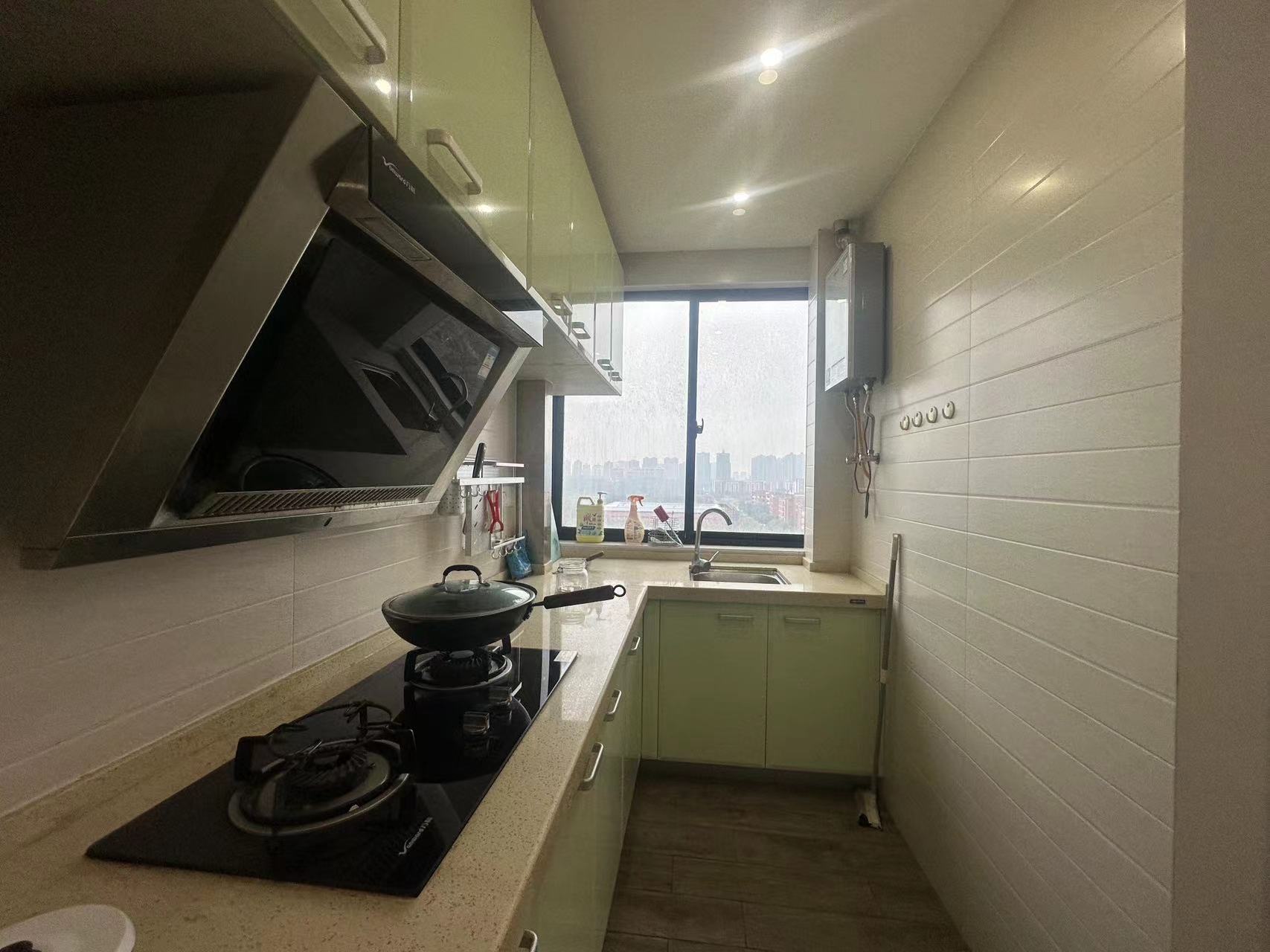 龙腾国际 1室1厅1卫 38.0万 龙腾国际 1室1厅1卫 38.0万室内图