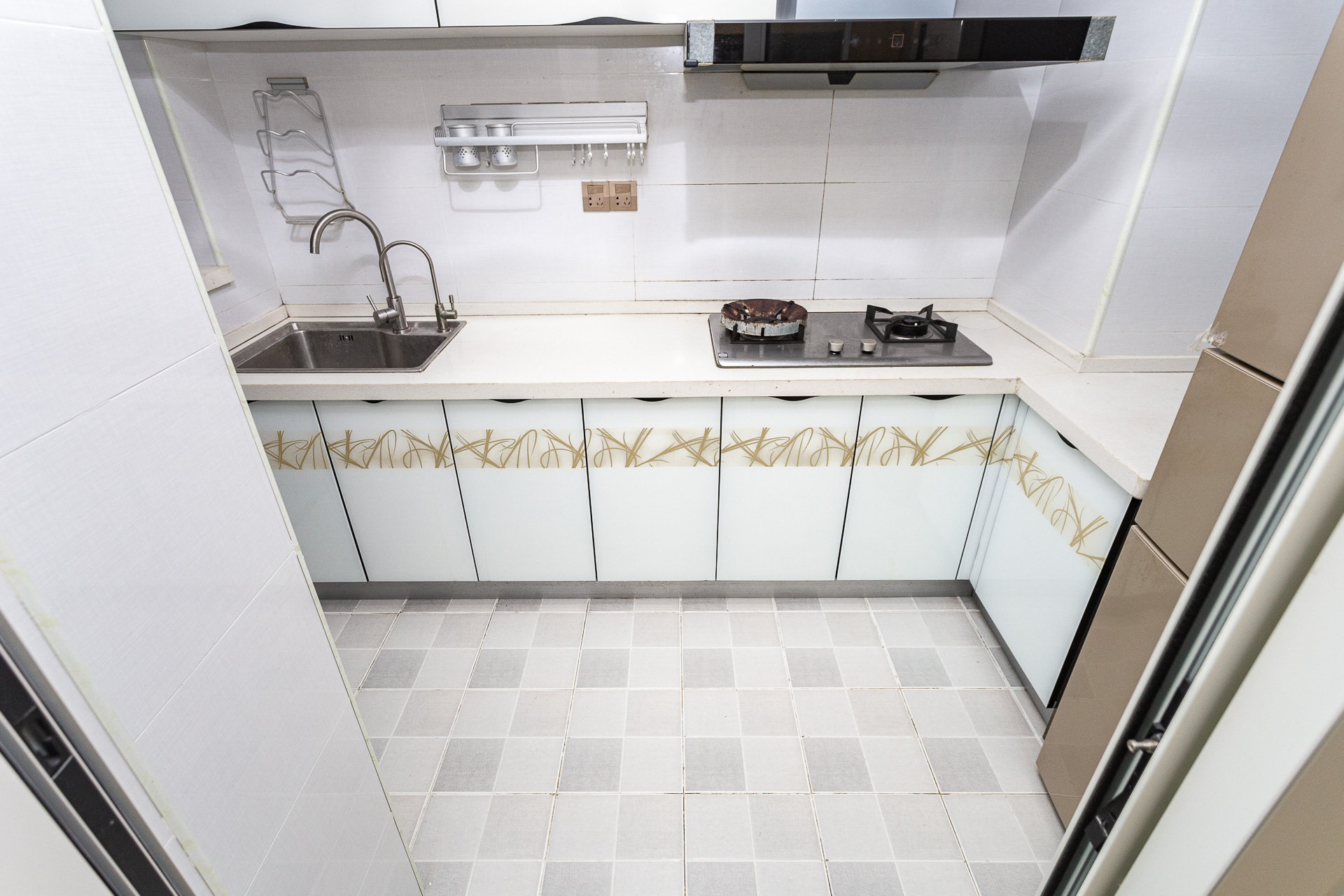 时代倾城三期  2室2厅1卫    98.0万 时代倾城三期  2室2厅1卫    98.0万厨房