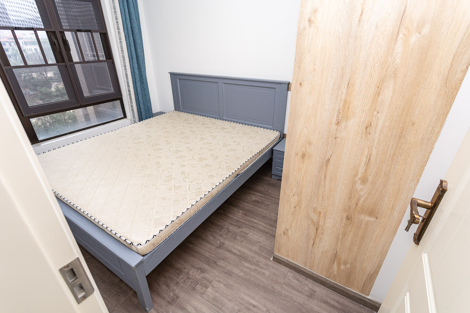 时代倾城三期  2室2厅1卫    98.0万 时代倾城三期  2室2厅1卫    98.0万卧室