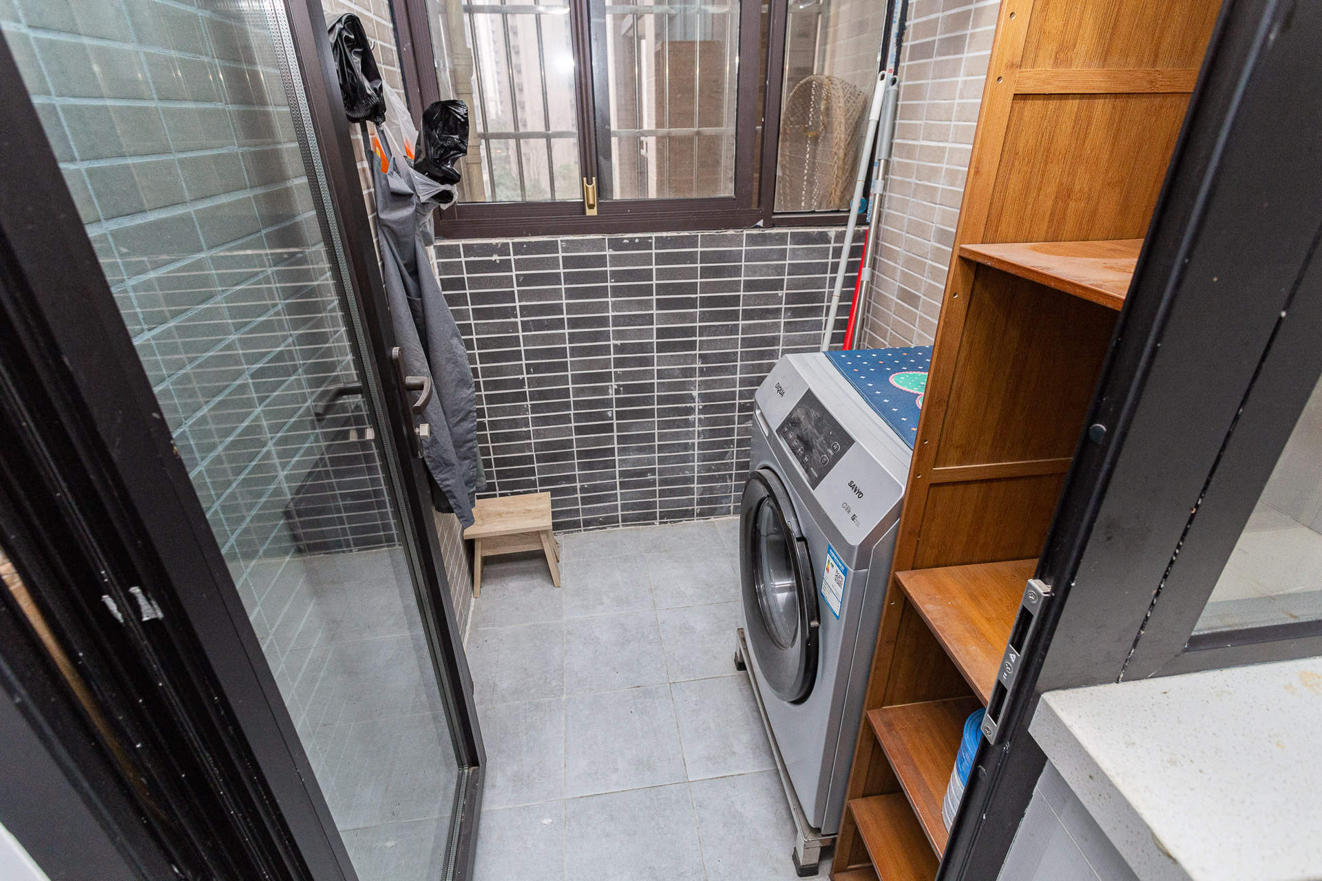 时代倾城三期  2室2厅1卫    98.0万 时代倾城三期  2室2厅1卫    98.0万阳台