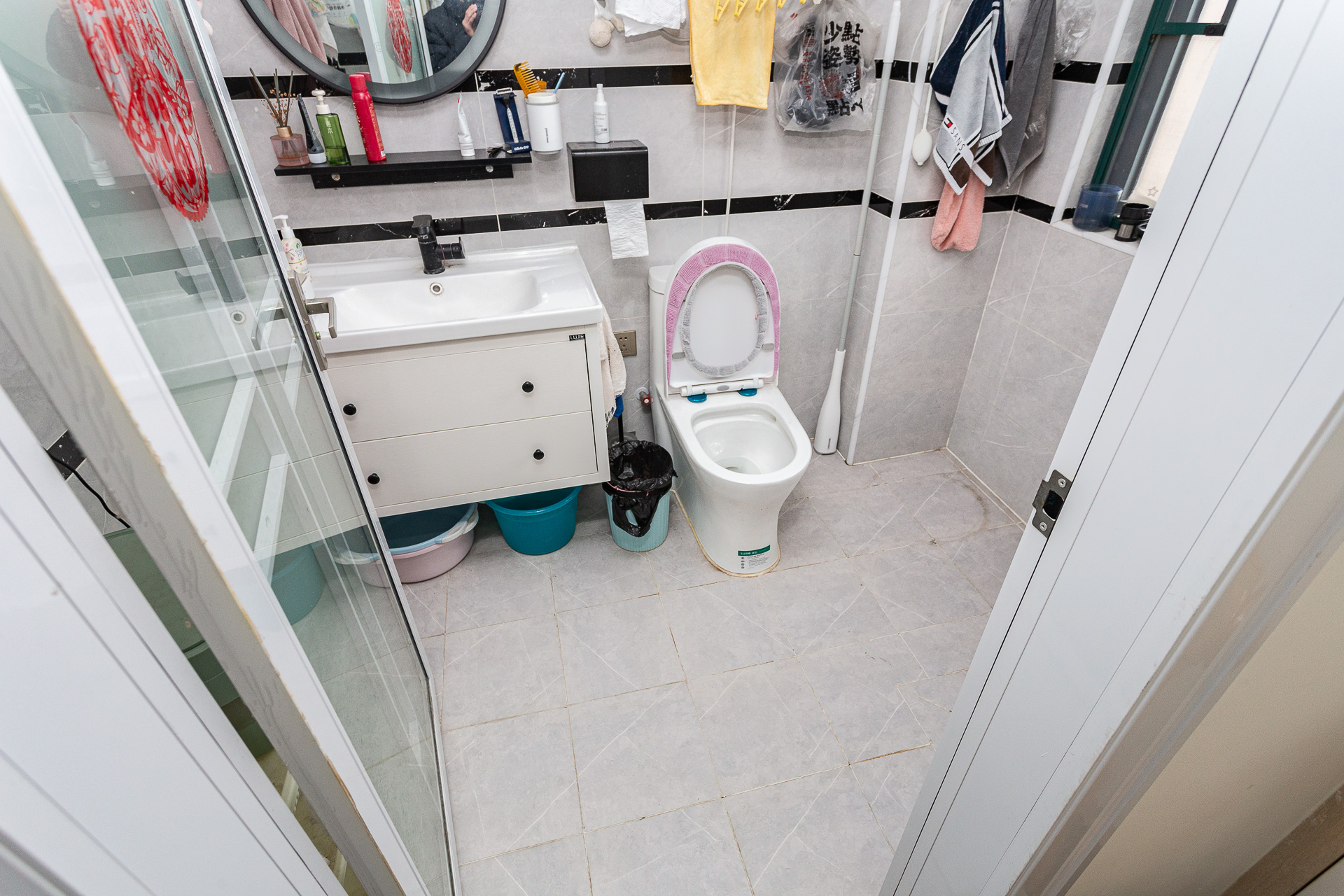 金湘苑(星澜之悦) 5室2厅2卫 143.8万 金湘苑(星澜之悦) 5室2厅2卫 143.8万卫生间