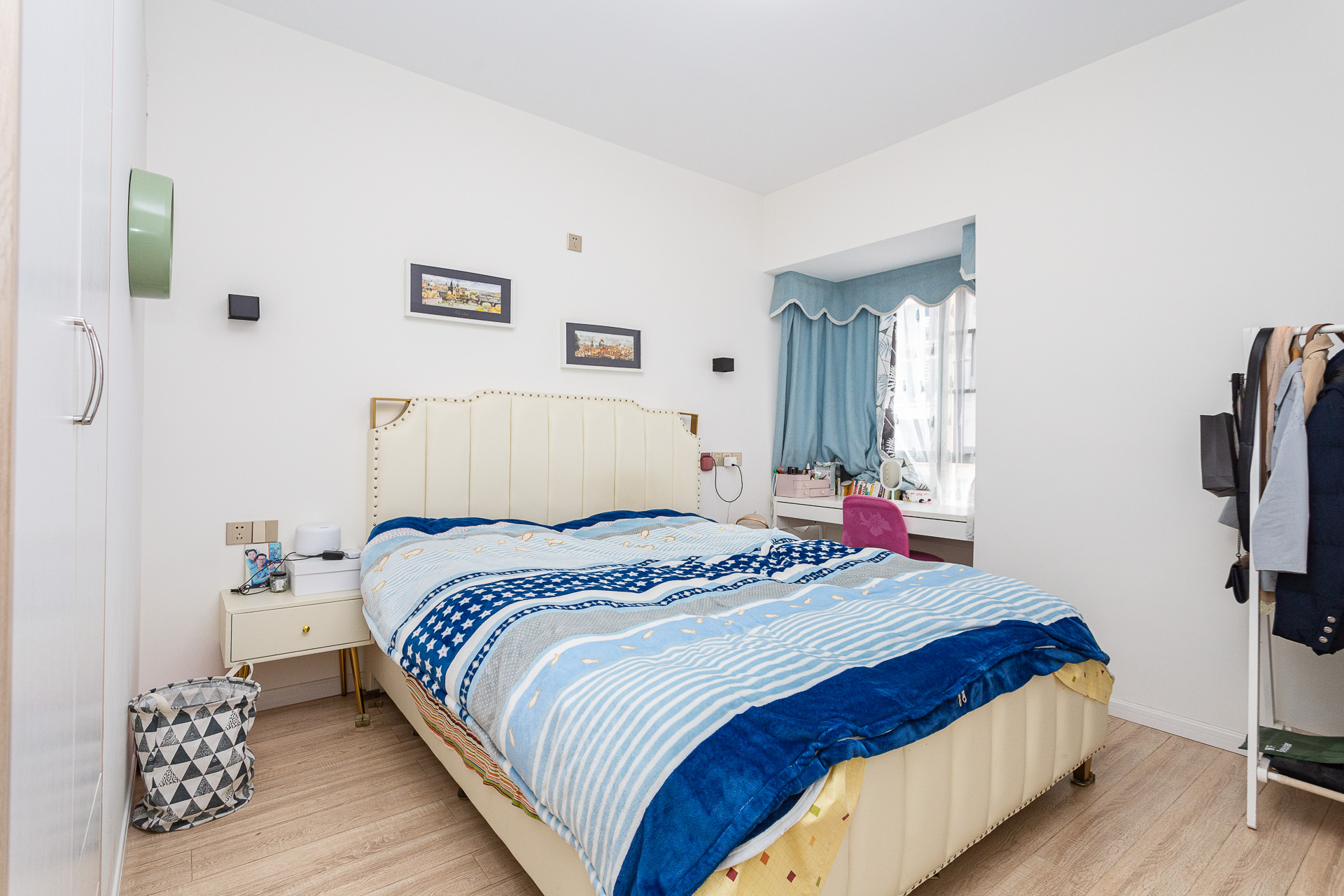 金湘苑(星澜之悦) 5室2厅2卫 143.8万 金湘苑(星澜之悦) 5室2厅2卫 143.8万卧室