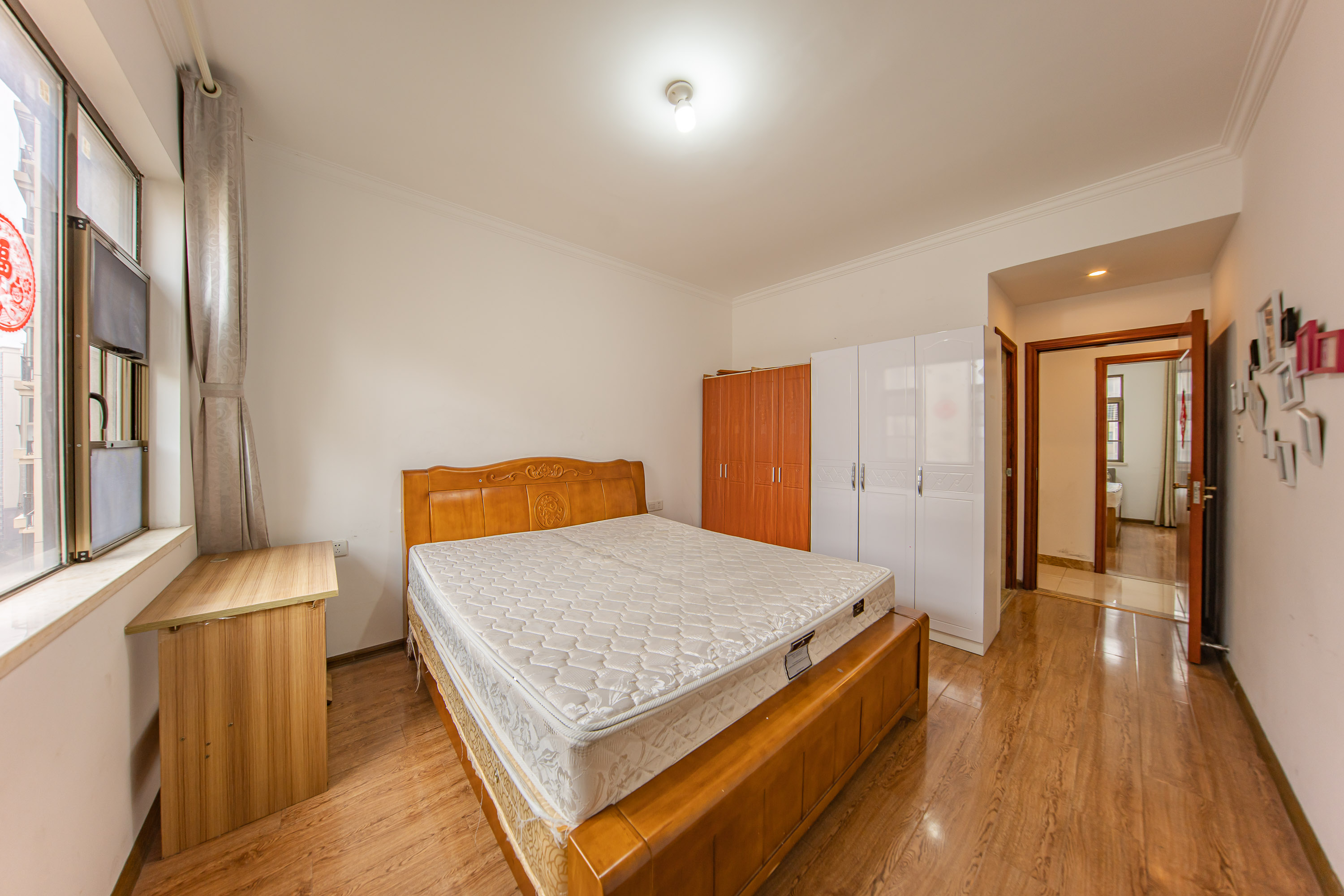 江山帝景哈佛 3室2厅2卫 106.0万 江山帝景哈佛 3室2厅2卫 106.0万卧室