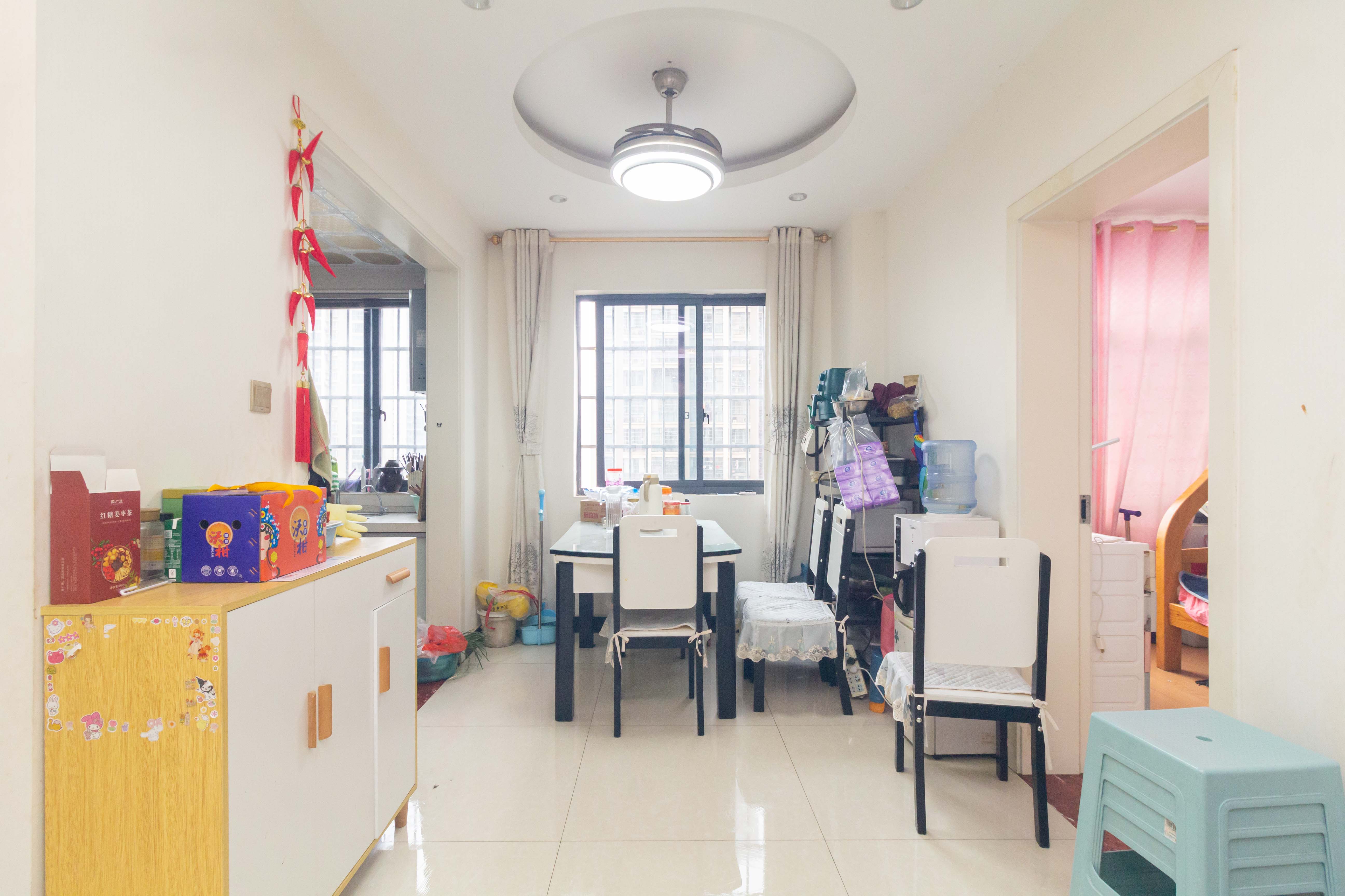 佳美紫郡  3室2厅2卫    76.8万 佳美紫郡  3室2厅2卫    76.8万客厅