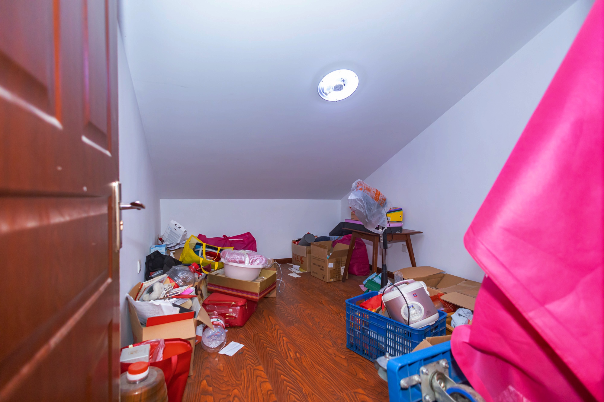 山水湾 5室2厅2卫 66.5万 山水湾 5室2厅2卫 66.5万其他