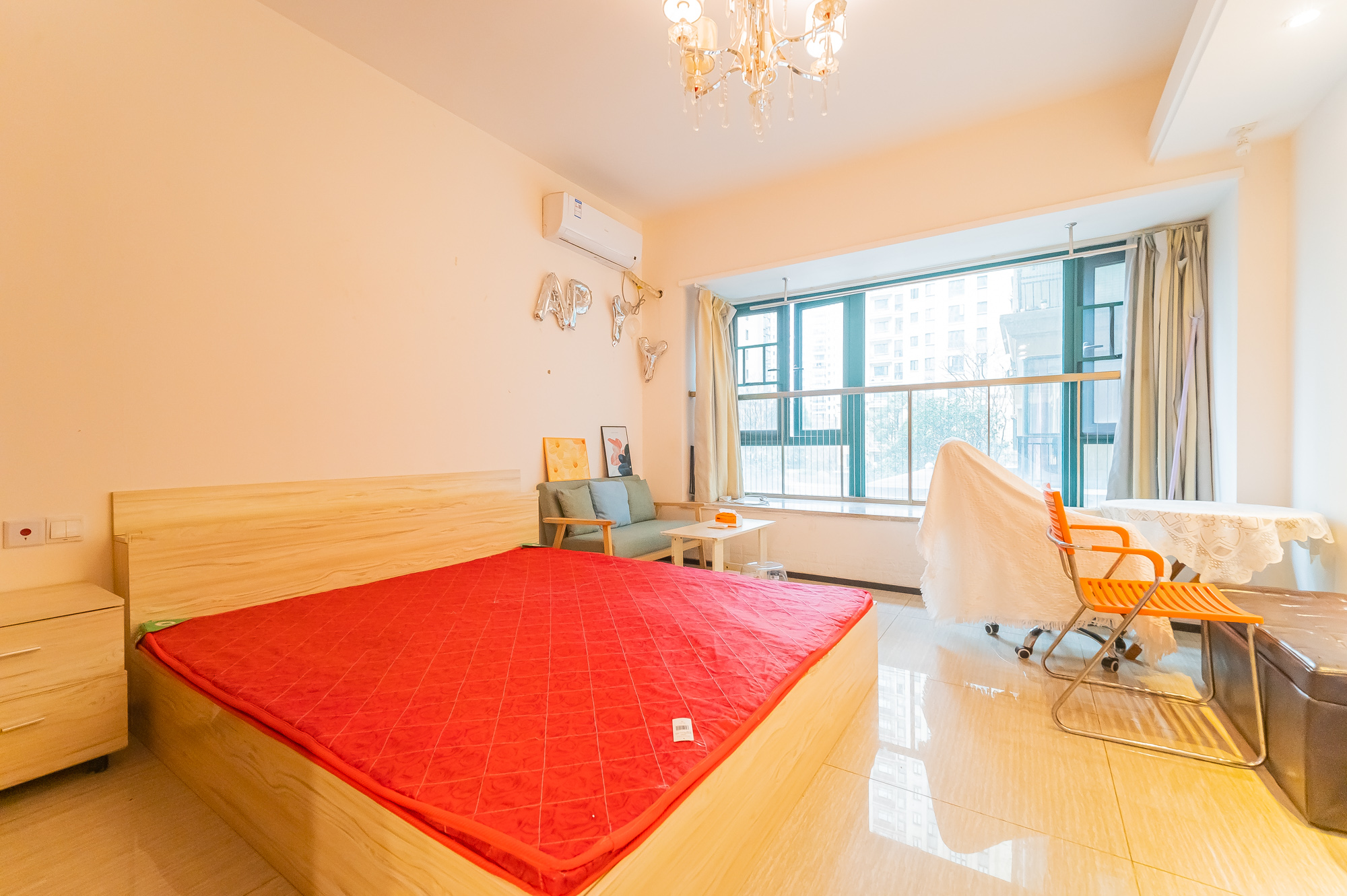 恒大翡翠华庭  1室1厅1卫    20.8万 恒大翡翠华庭  1室1厅1卫    20.8万客厅