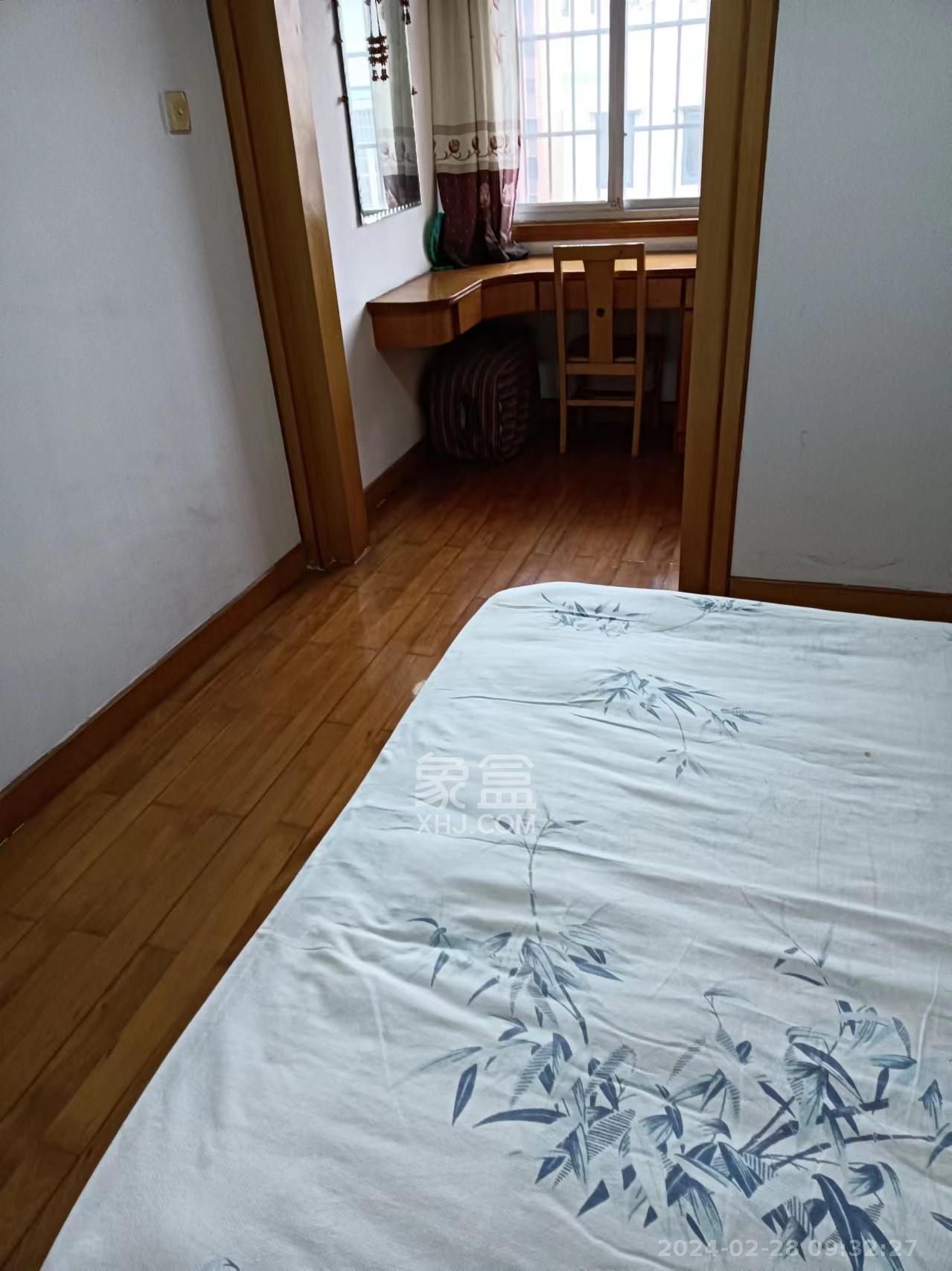 清逸居  3室2厅2卫   33.00万室内图