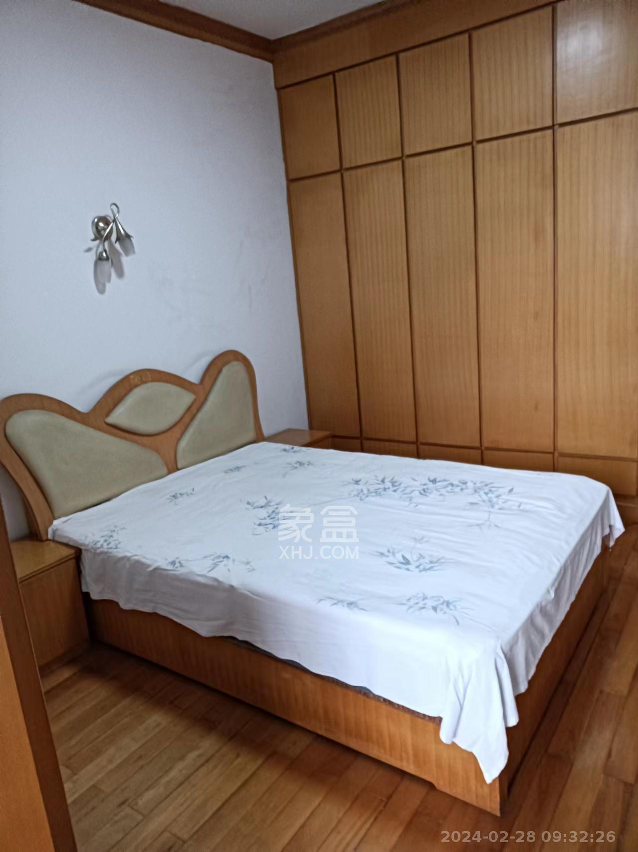 清逸居  3室2厅2卫   33.00万室内图
