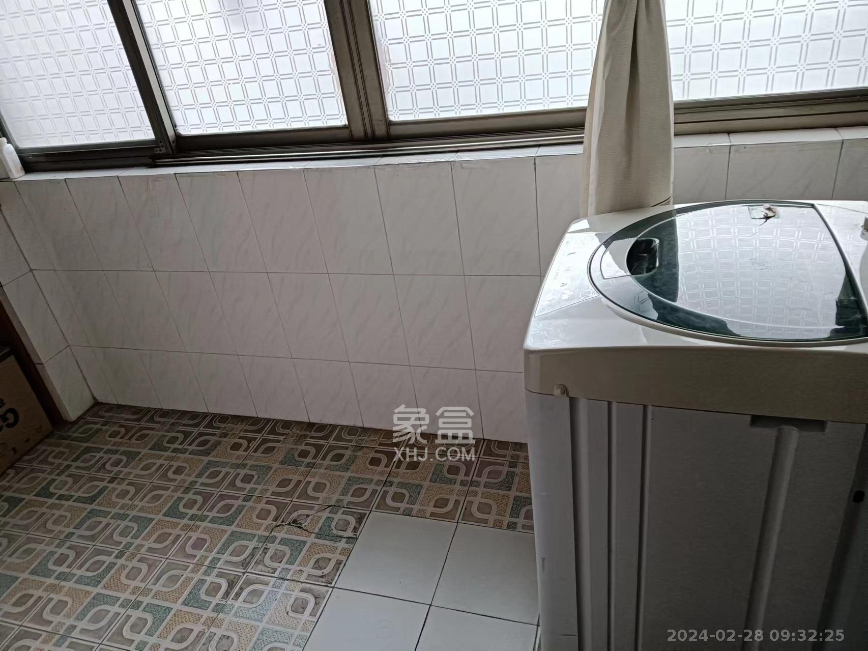 清逸居  3室2厅2卫   33.00万室内图