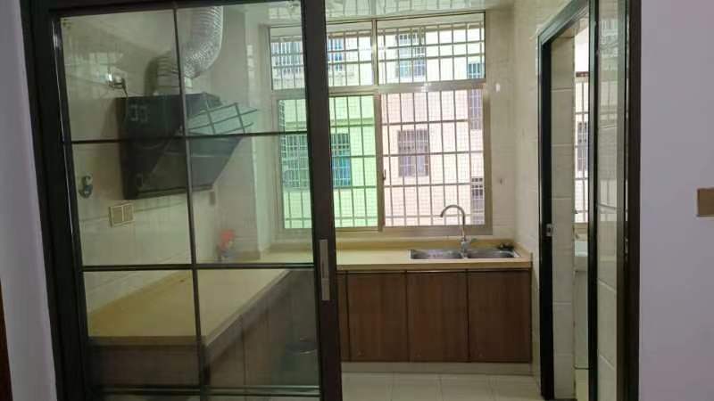 三元社区  2室1厅1卫   700.00元/月室内图