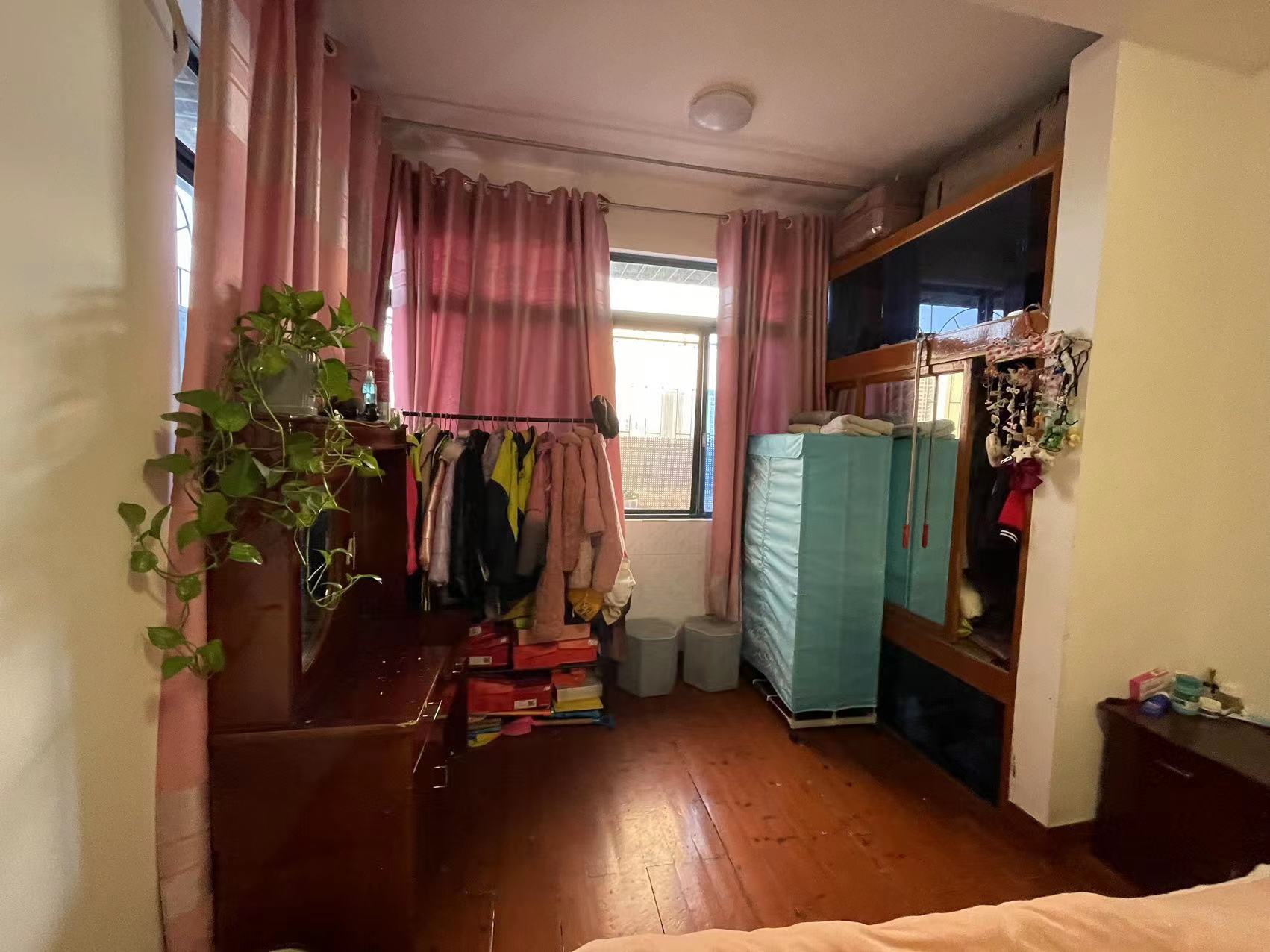 601钻石新村 2室1厅1卫 19.0万 601钻石新村 2室1厅1卫 19.0万室内图