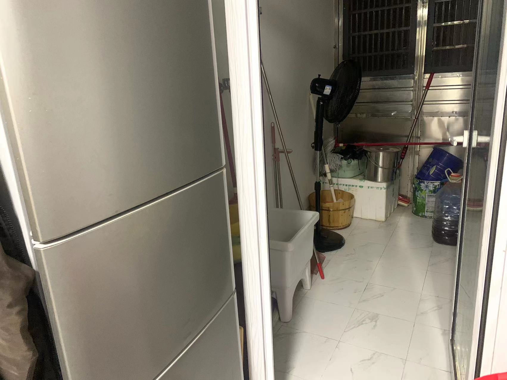 奥园广场  3室2厅1卫    61.8万 奥园广场  3室2厅1卫    61.8万室内图