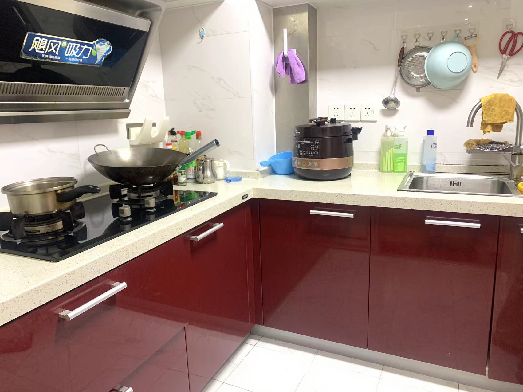 奥园广场  3室2厅1卫    61.8万 奥园广场  3室2厅1卫    61.8万室内图