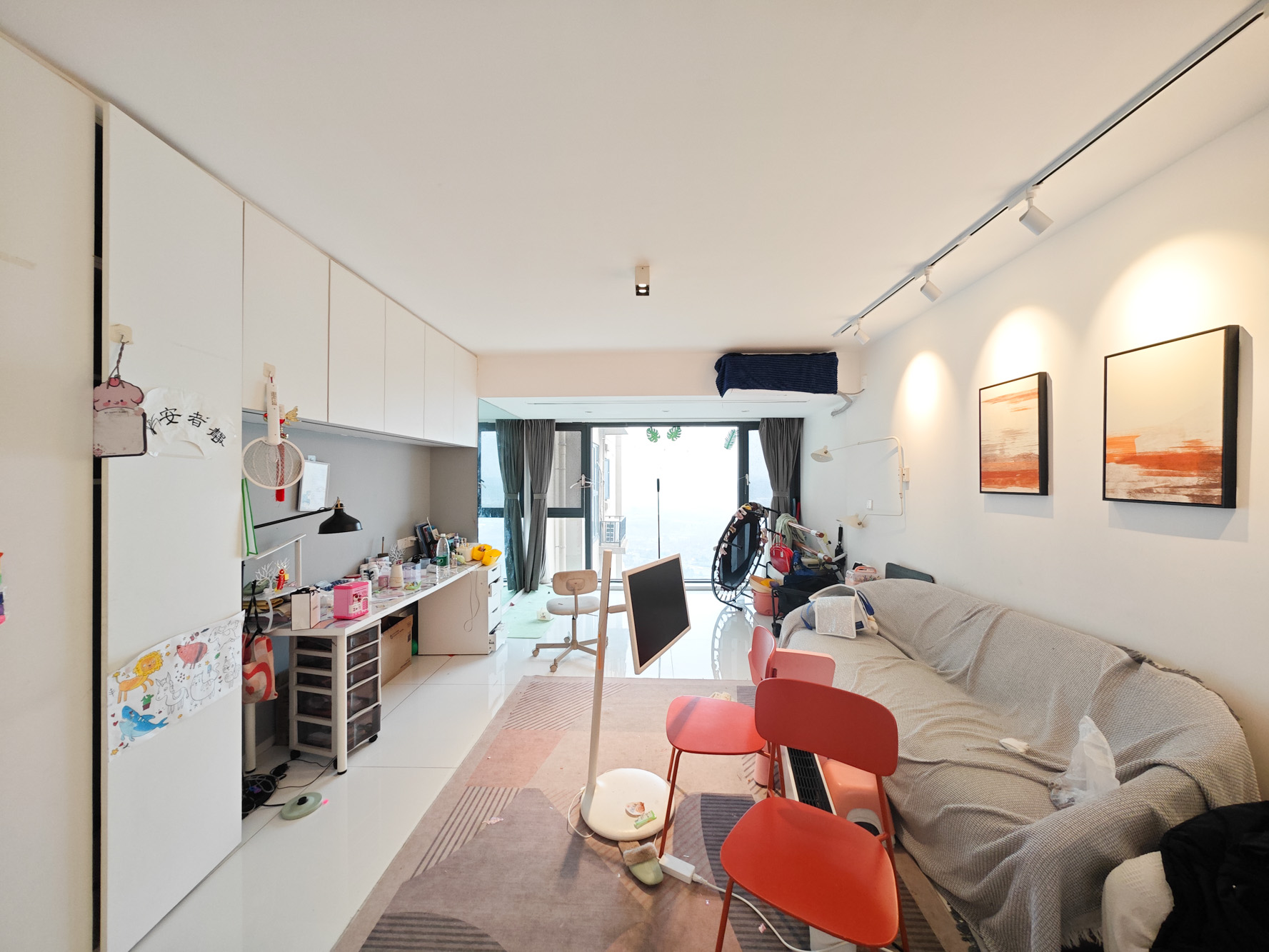 中建嘉和城  3室2厅2卫   120.00万客厅
