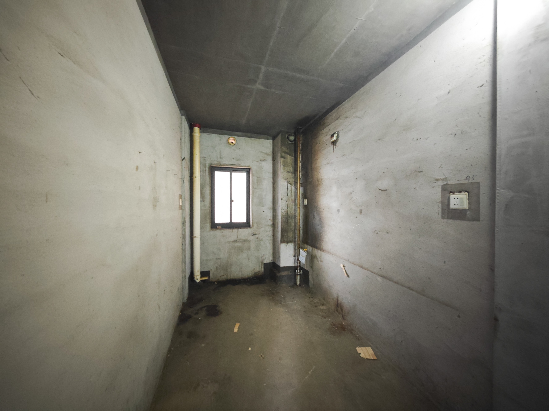 中建嘉和城  4室2厅2卫   122.00万厨房