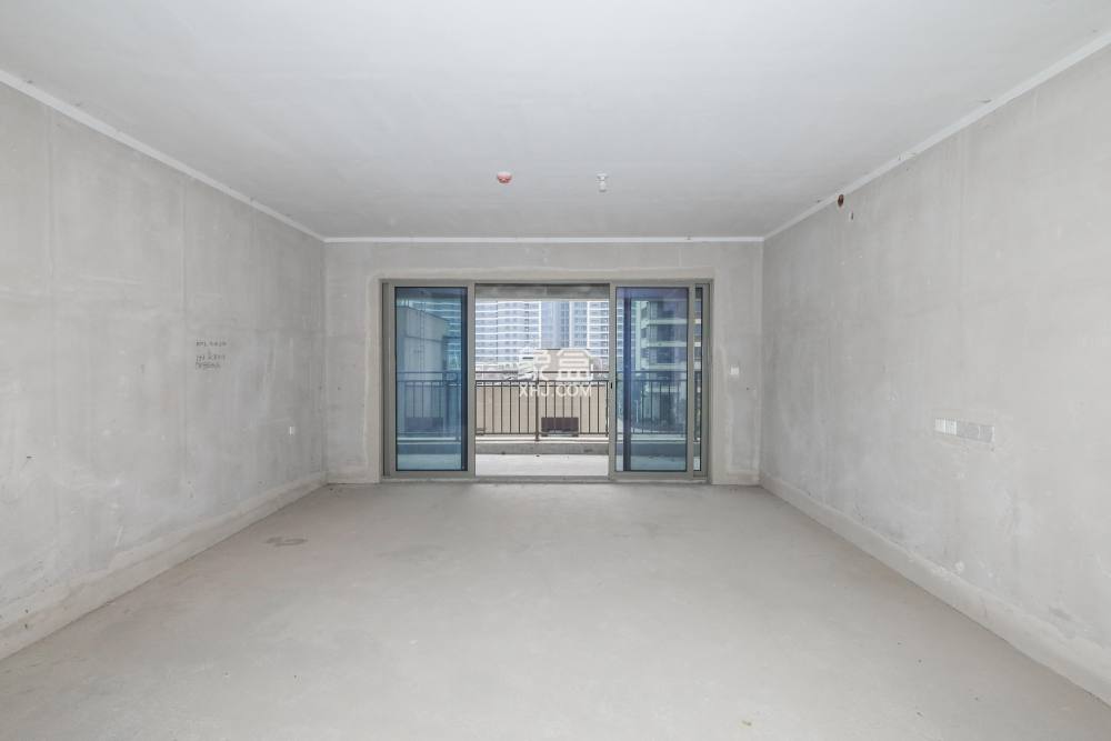 梅溪华府（新城金茂梦想华府）  4室2厅3卫    206.0万