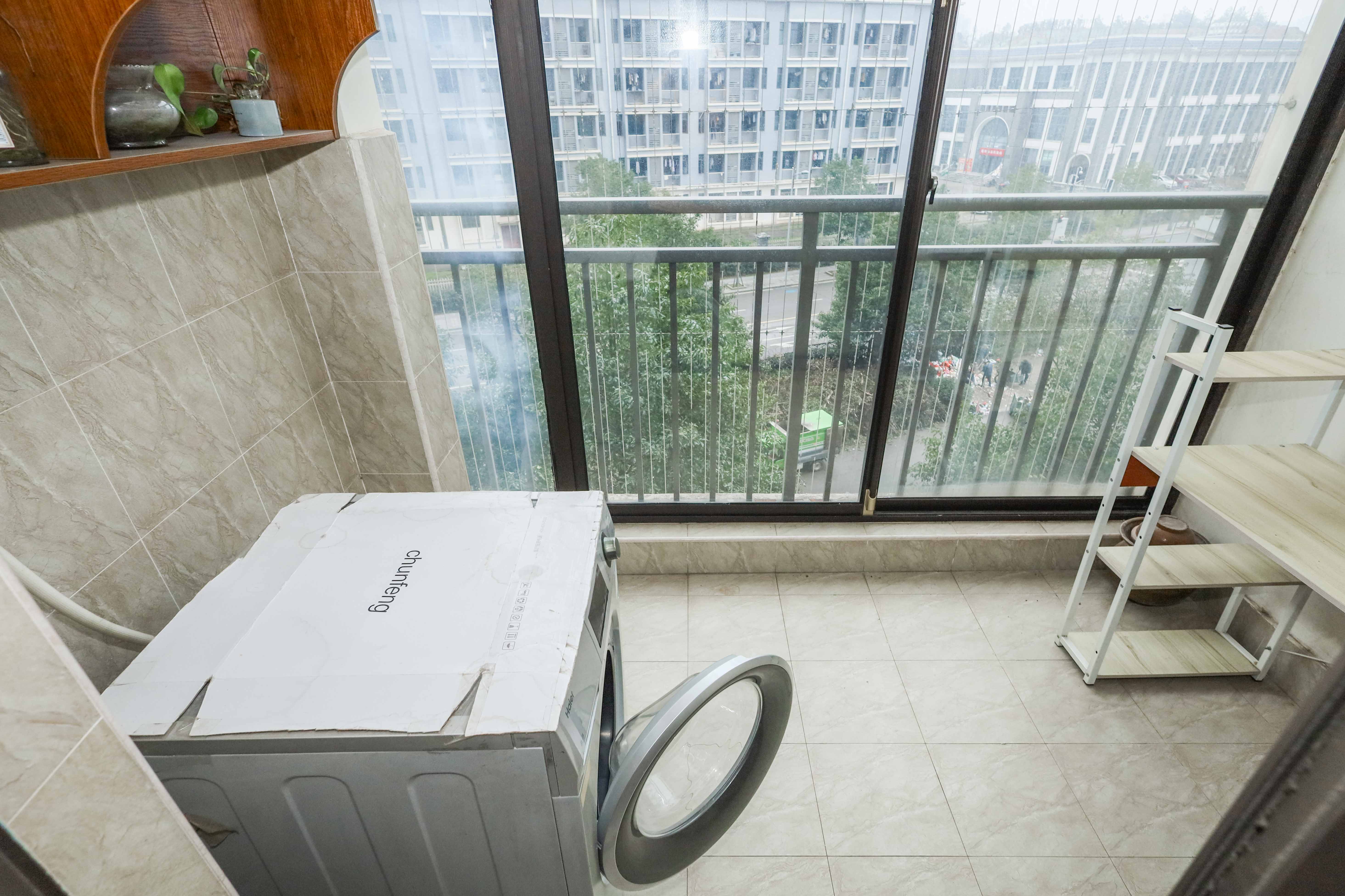 旭辉御府  3室2厅1卫   175.00万阳台