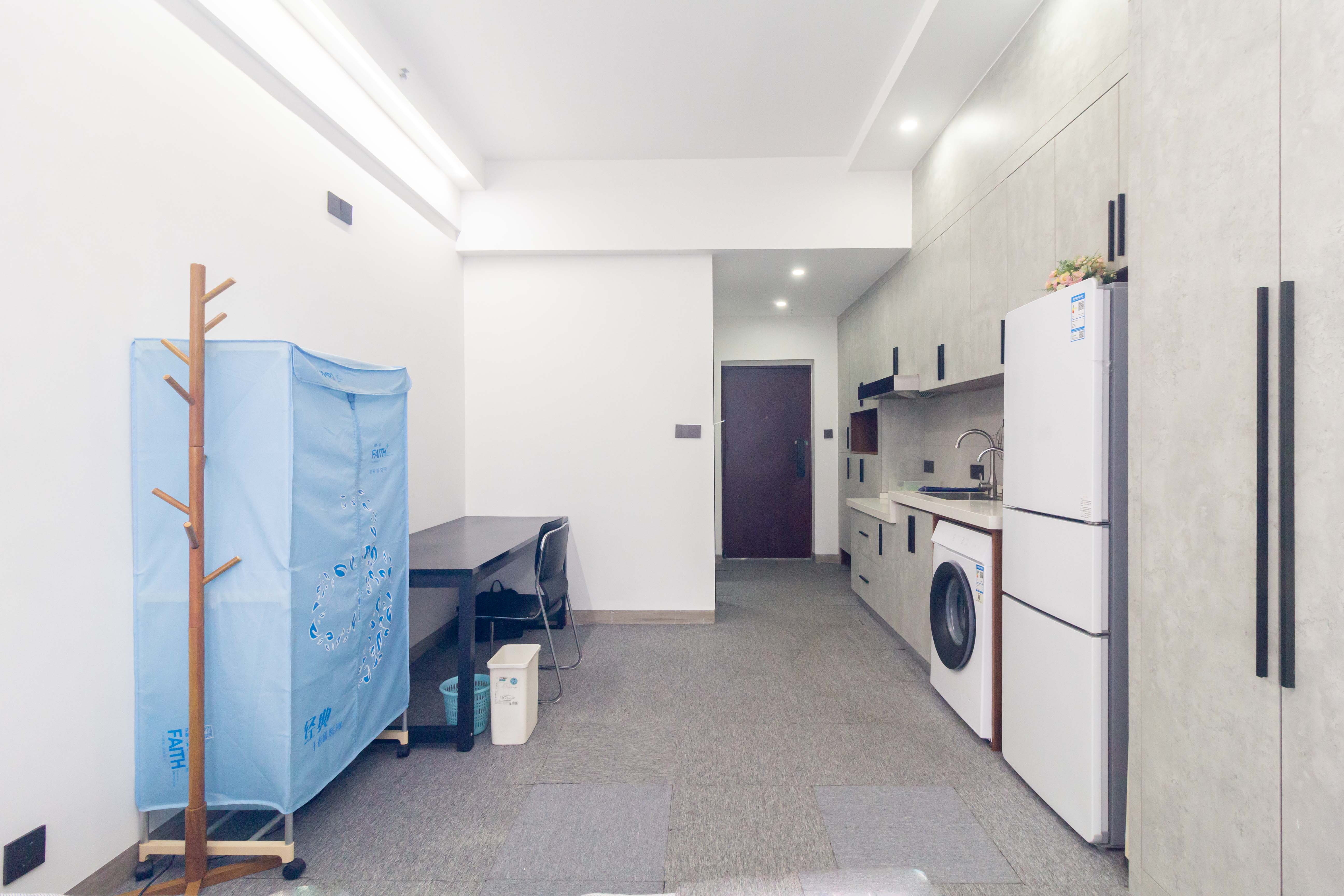 金科天悦(金科美邻汇) 1室1厅1卫 24.5万 金科天悦(金科美邻汇) 1室1厅1卫 24.5万客厅