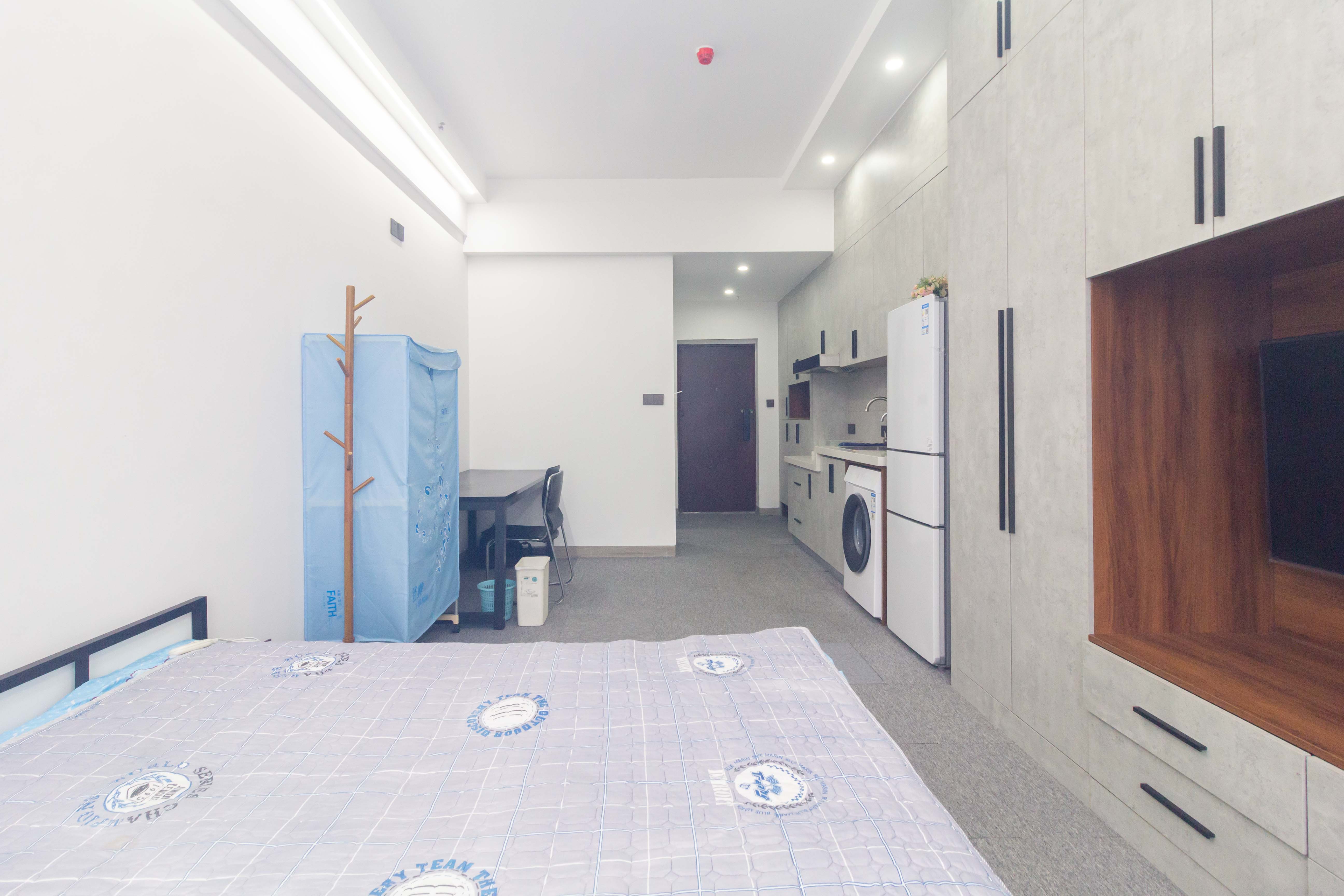 金科天悦(金科美邻汇) 1室1厅1卫 24.5万 金科天悦(金科美邻汇) 1室1厅1卫 24.5万客厅