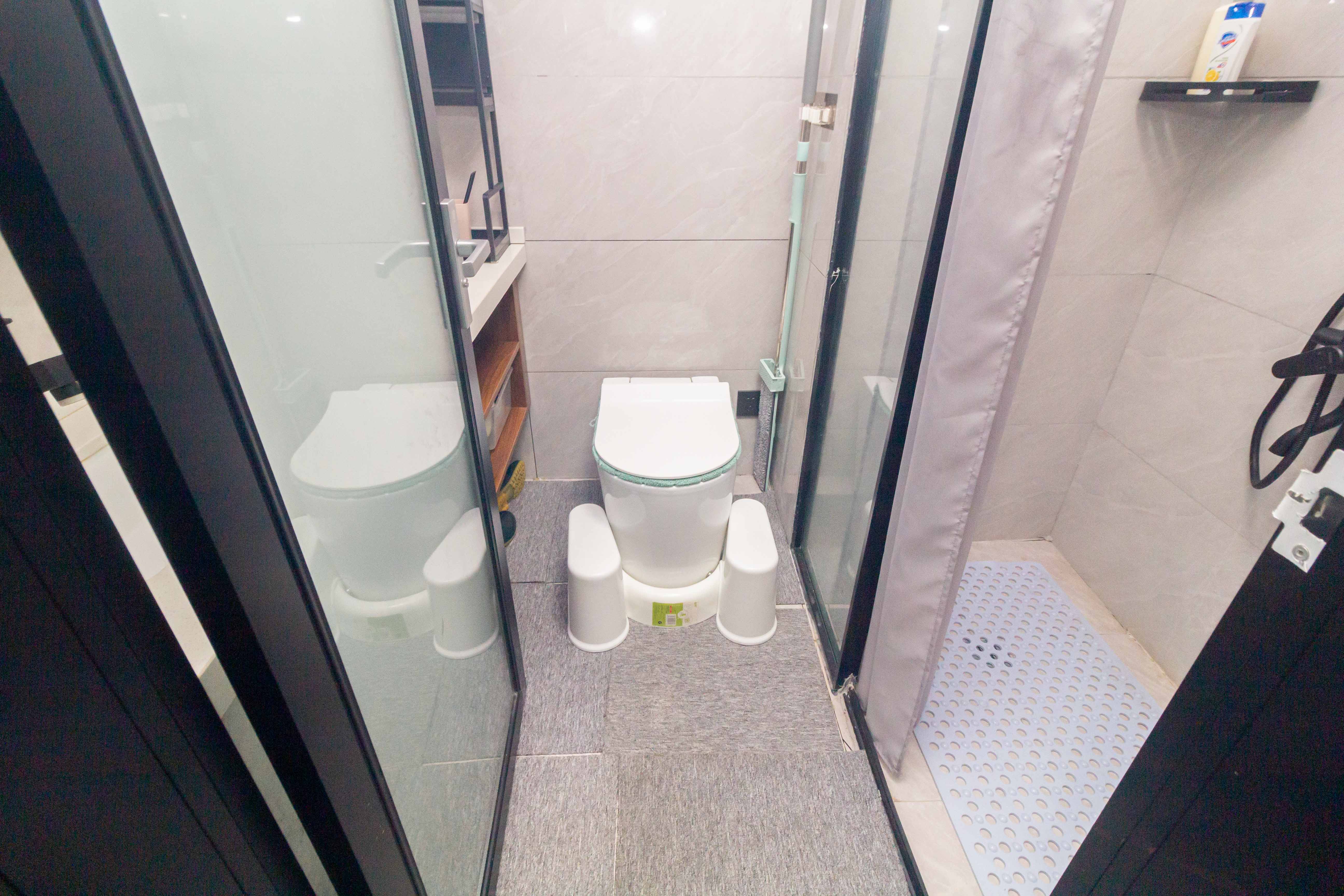 金科天悦(金科美邻汇) 1室1厅1卫 24.5万 金科天悦(金科美邻汇) 1室1厅1卫 24.5万卫生间