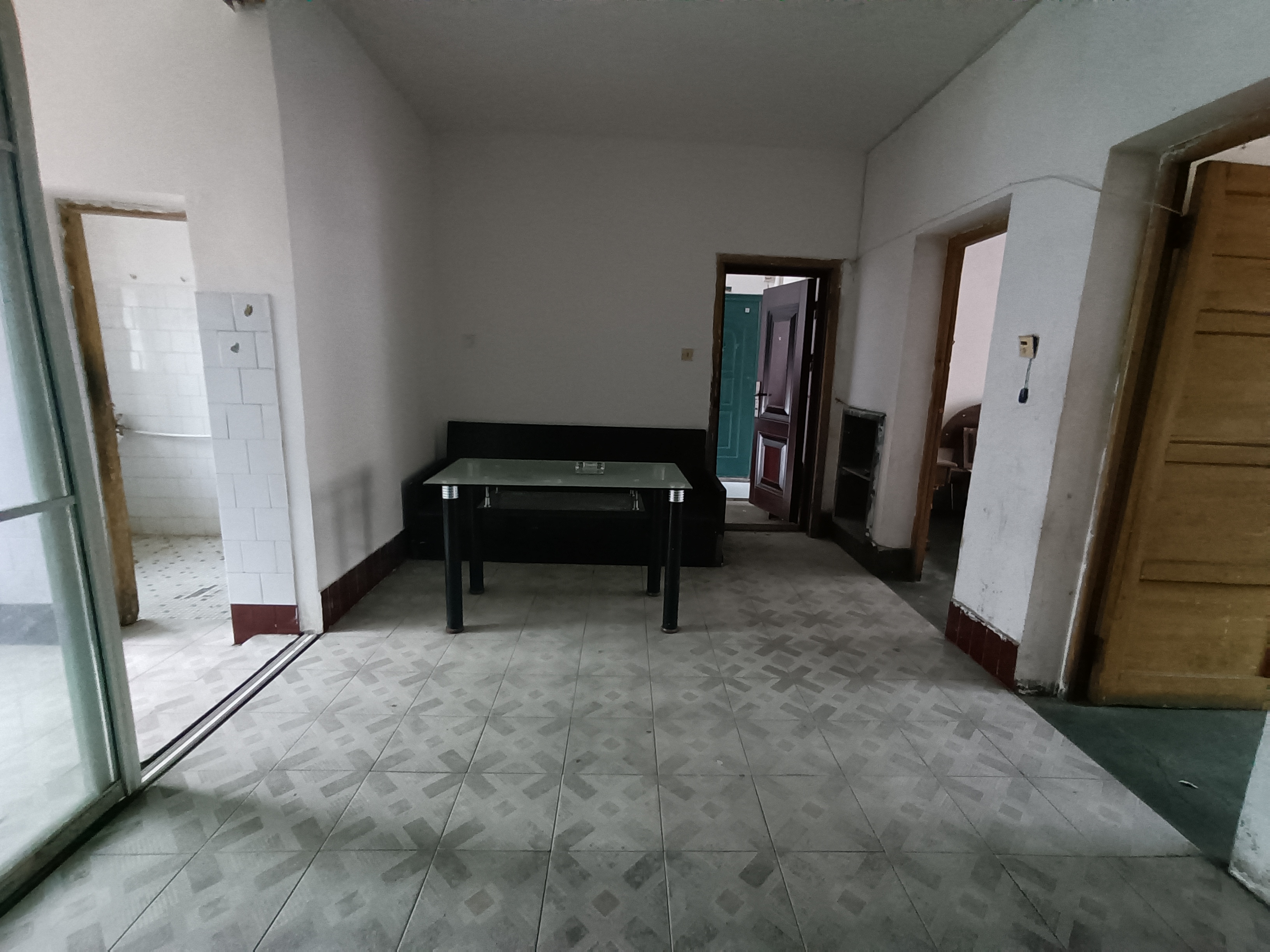 花园一村 2室2厅1卫 35.0万 花园一村 2室2厅1卫 35.0万室内图