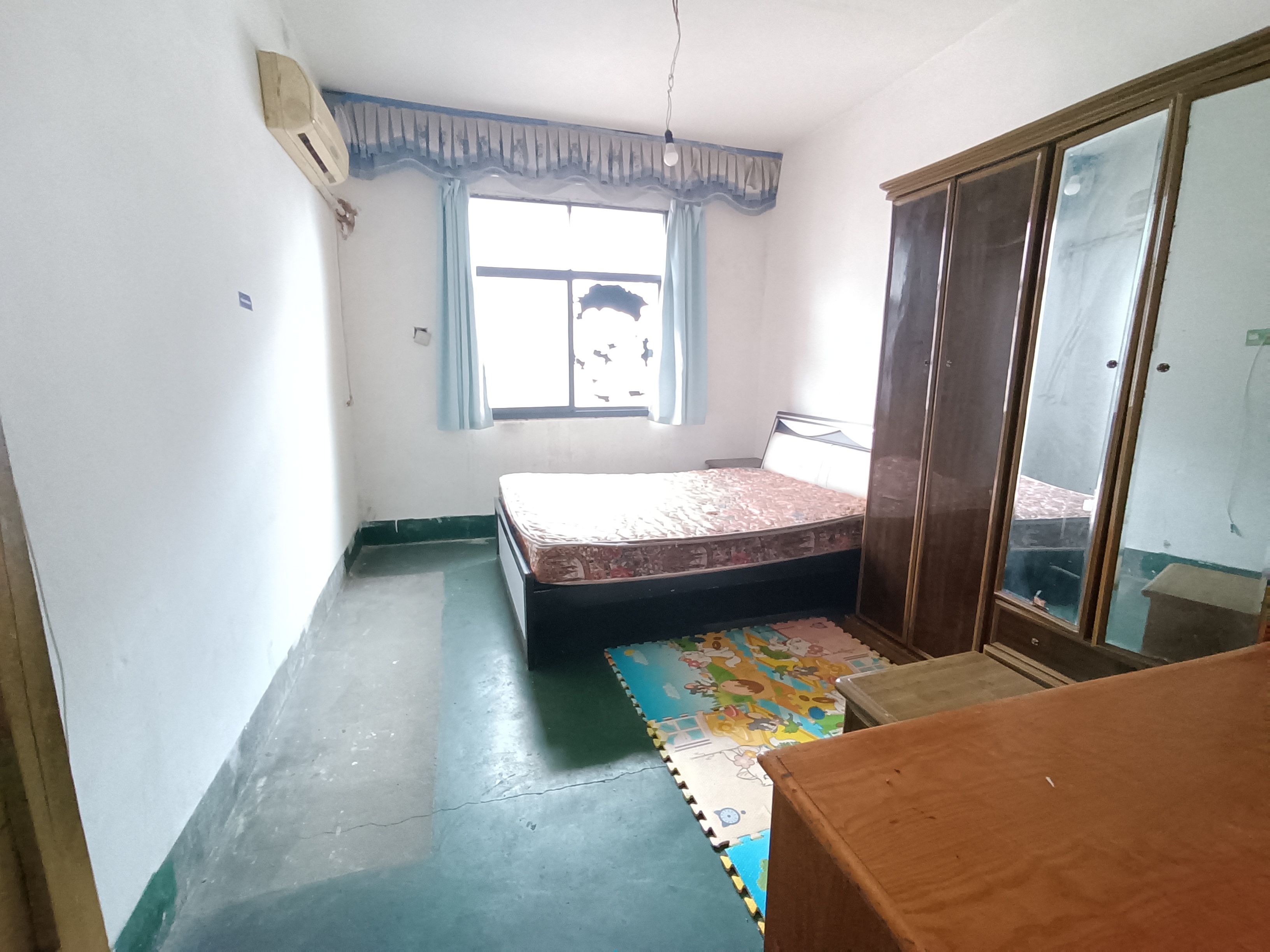 花园一村 2室2厅1卫 35.0万 花园一村 2室2厅1卫 35.0万室内图