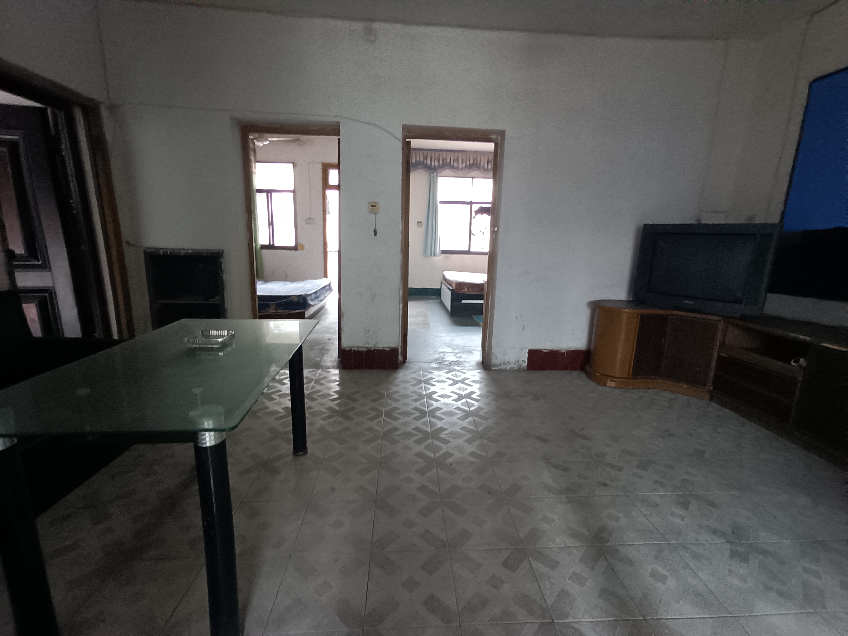 花园一村 2室2厅1卫 35.0万 花园一村 2室2厅1卫 35.0万室内图