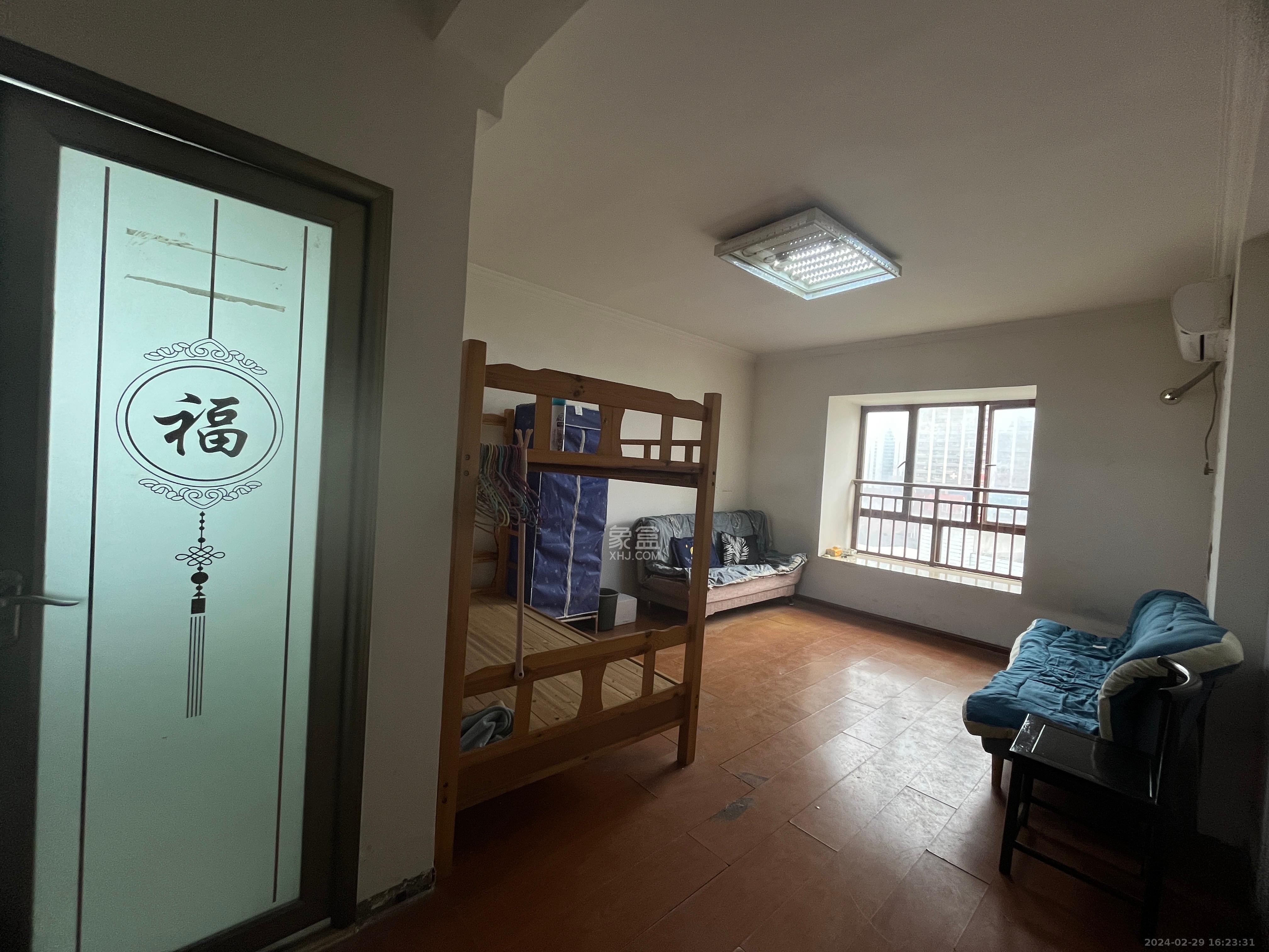 工贸大厦  3室2厅1卫   3000.00元/月室内图