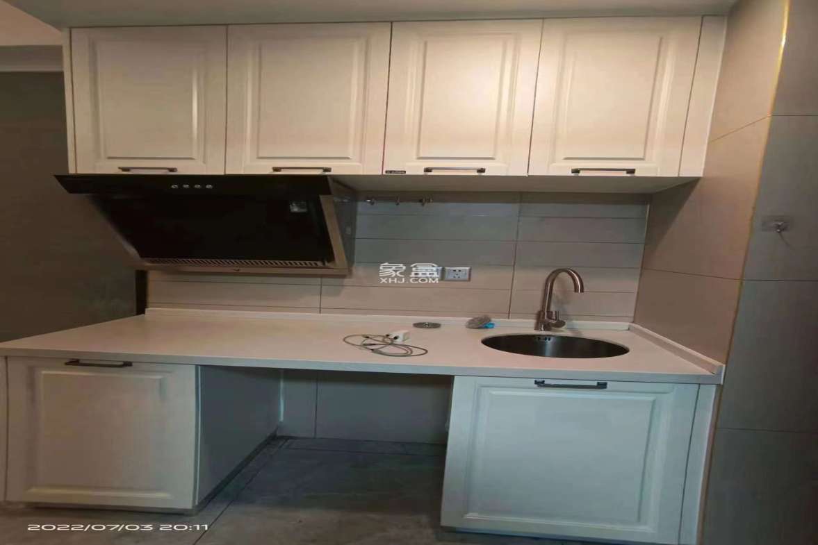 江岸公馆 1室1厅1卫 1700.00元/月 江岸公馆 1室1厅1卫 1700.00元/月室内图