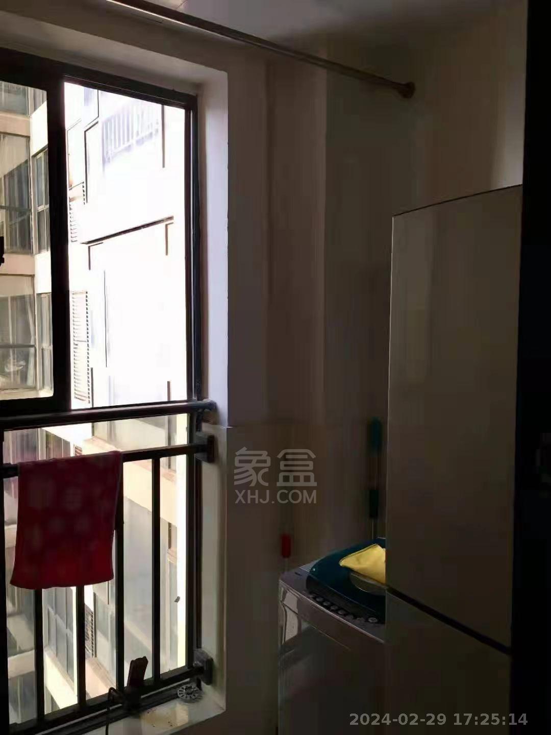 流金岁月-华晨国际  2室2厅1卫   1800.00元/月室内图