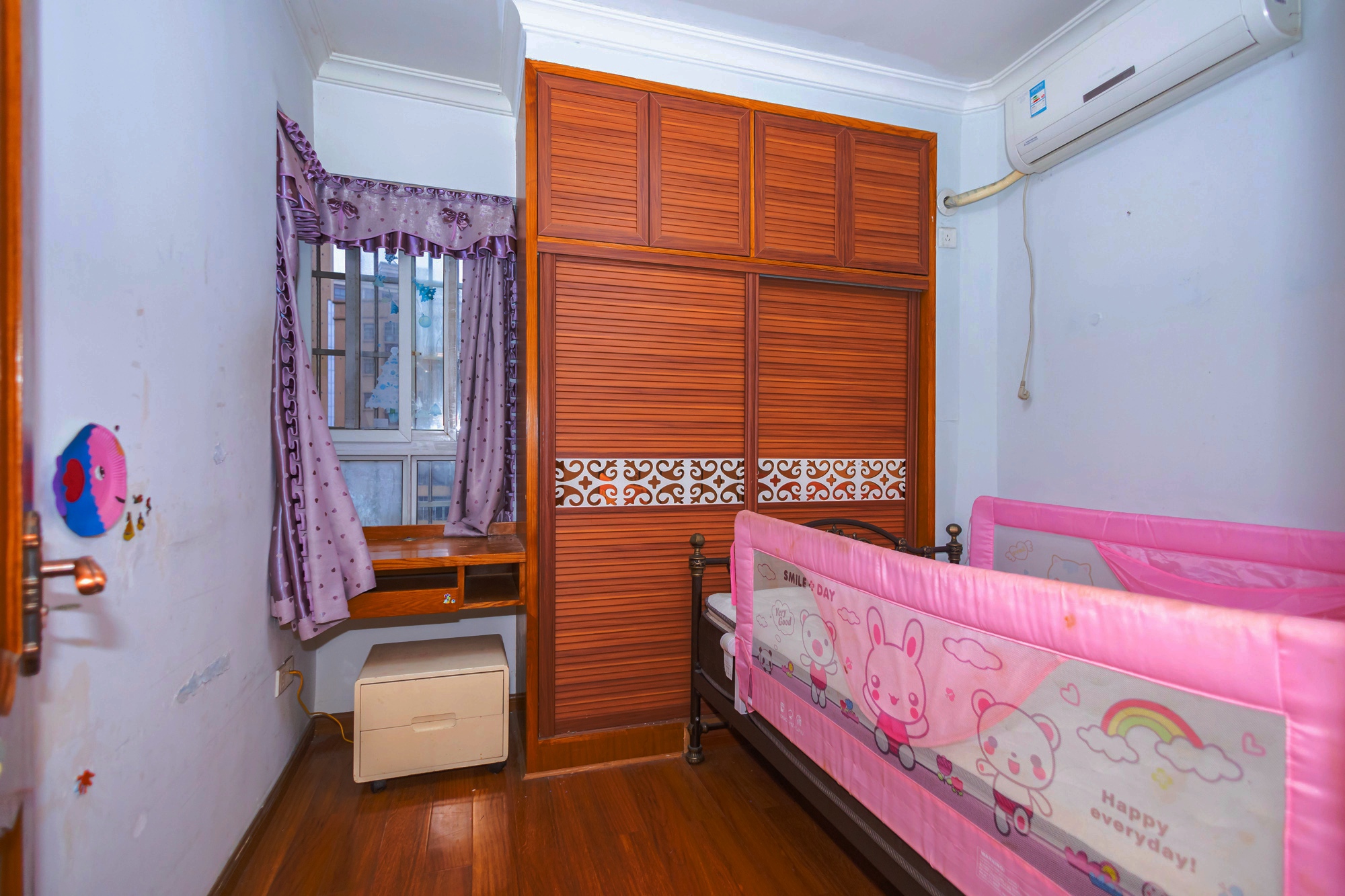 东方航标  2室2厅1卫    52.3万 东方航标  2室2厅1卫    52.3万卧室